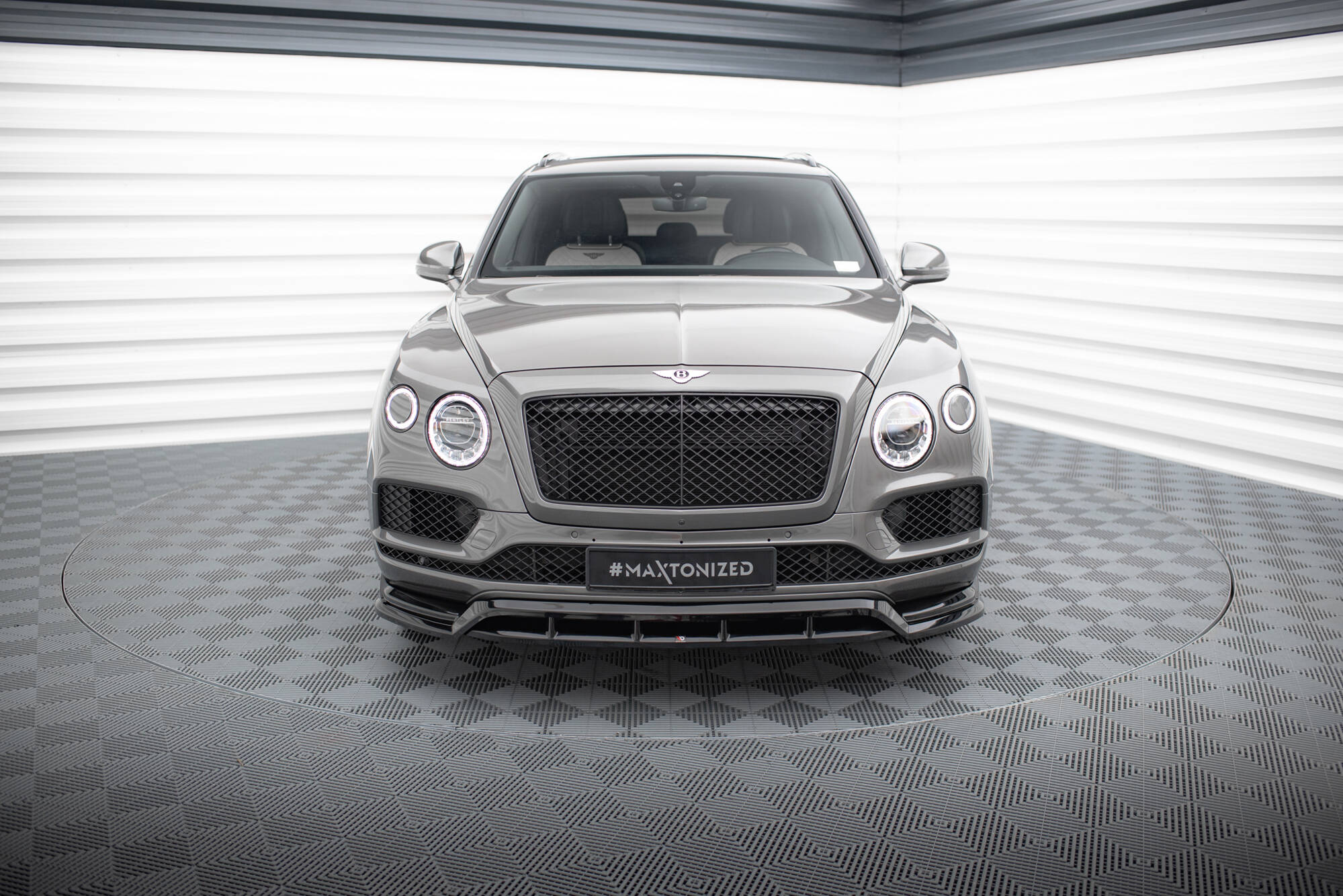 Frontlippe passend für Bentley Bentayga Mk1 schwarz Hochglanz
