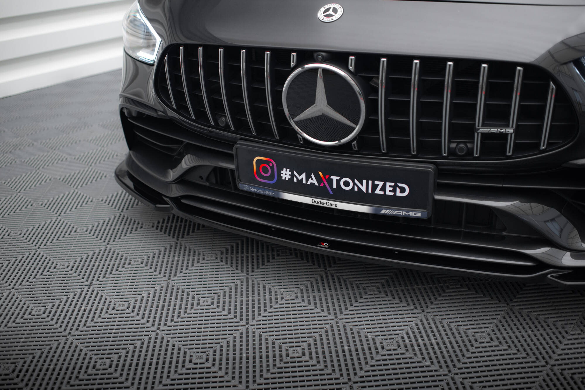 Street+ Spoilerlippe Front Ansatz V.1 passend für Mercedes-AMG GT 53 4-Door Coupe X290 schwarz Hochglanz