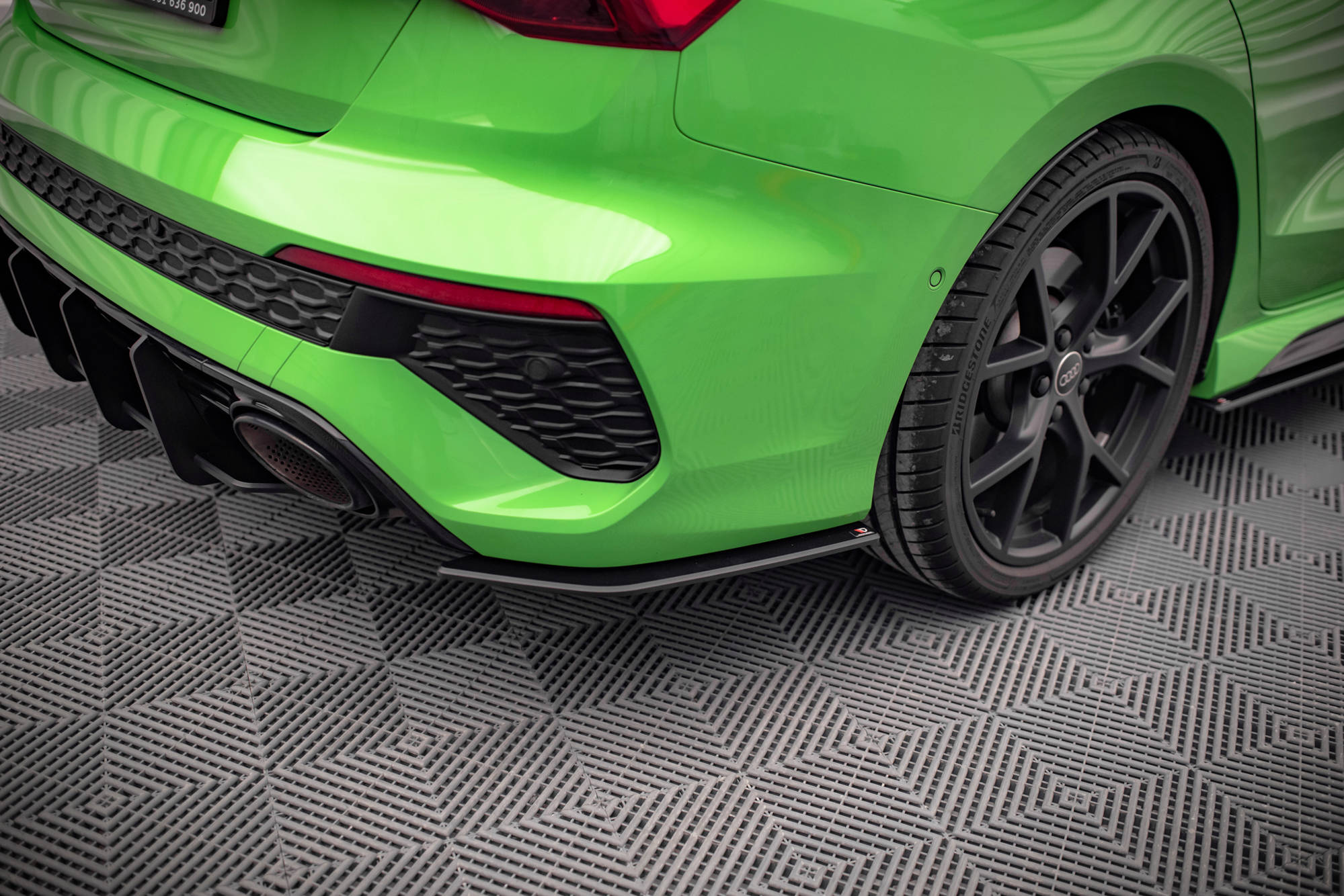 Street Pro Heck Ansatz Flaps passend für Audi RS3 Limousine 8Y rot