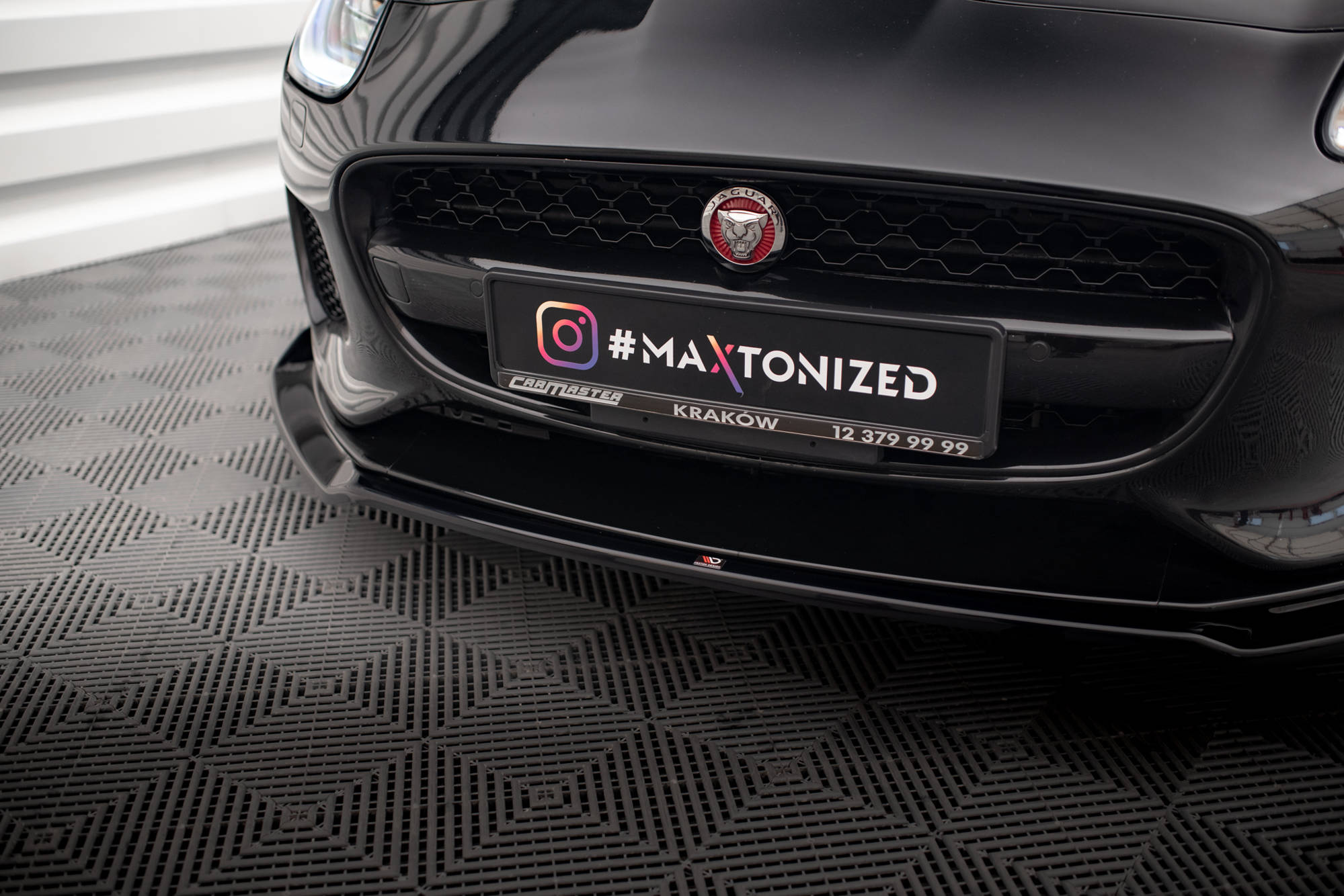Street+ Spoilerlippe Front Ansatz V.2 passend für Jaguar F-Type Mk1 FL schwarz Hochglanz