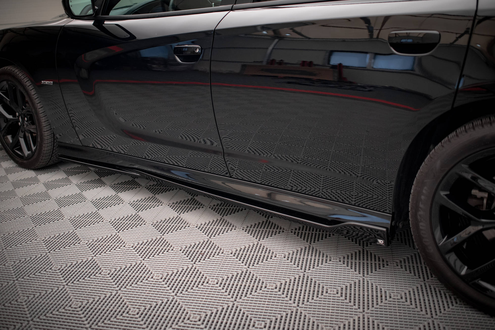 Street+ Seitenschweller Leisten passend für Dodge Charger SRT Mk7 FL schwarz Hochglanz