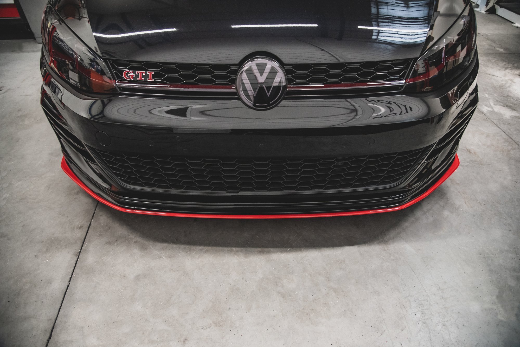Front Ansatz für VW Golf 7 GTI TCR schwarz Hochglanz