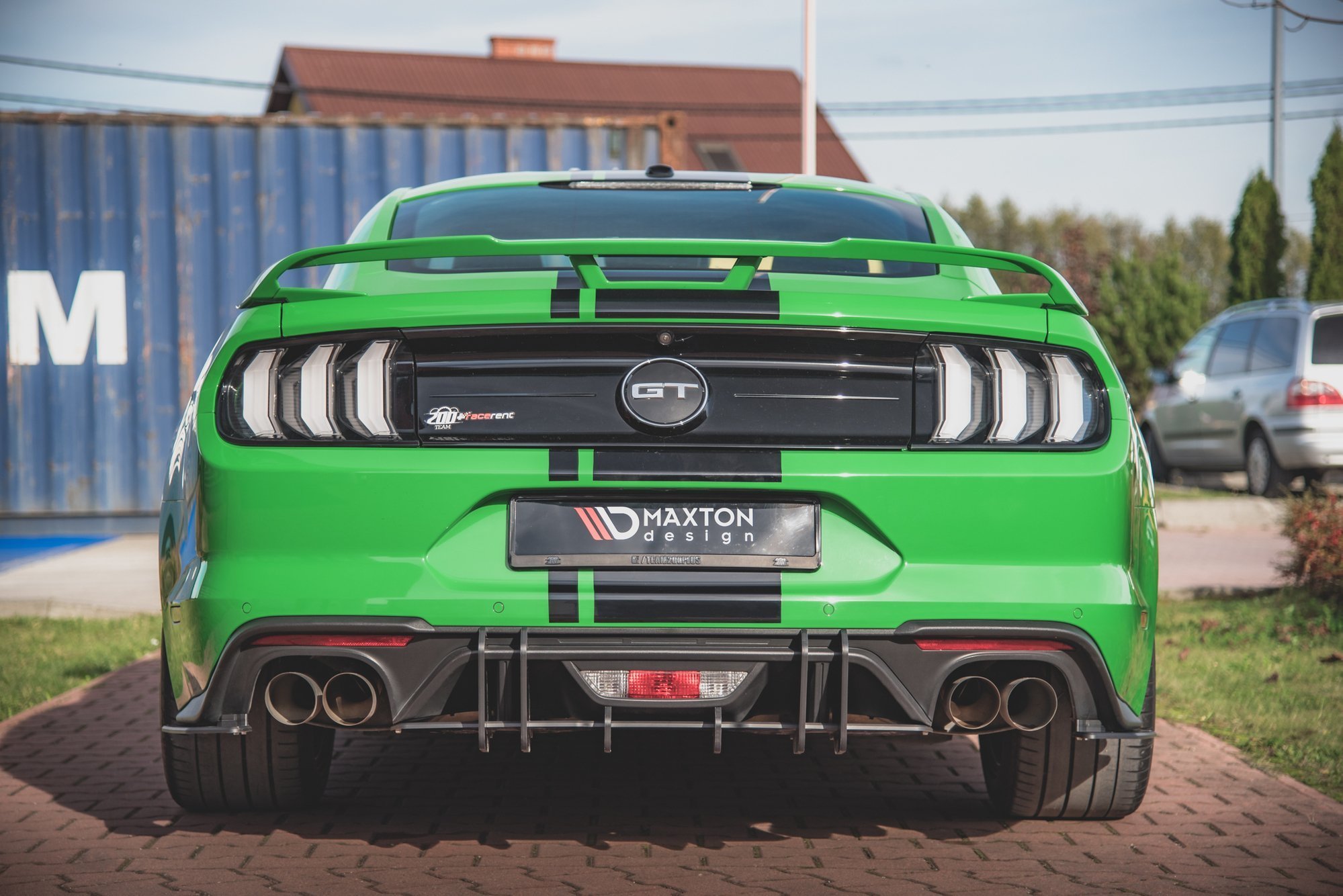 Street Pro Heckschürze Heck Ansatz Diffusor passend für Ford Mustang GT Mk6 FL rot
