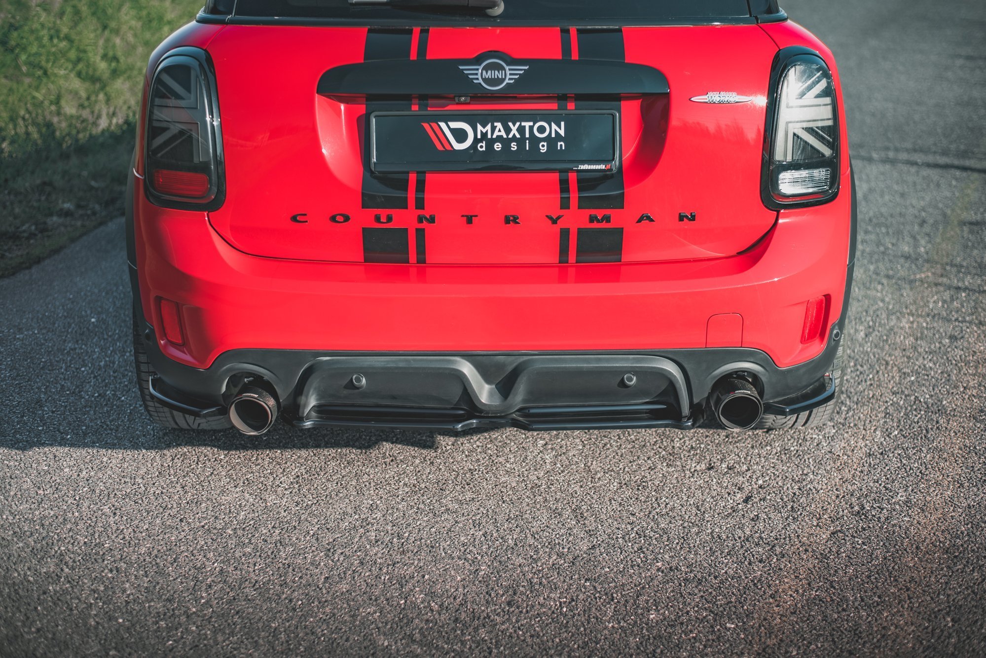 Street+ Mittlerer Diffusor Heck Ansatz passend für Mini Countryman Mk2 F60 JCW schwarz Hochglanz