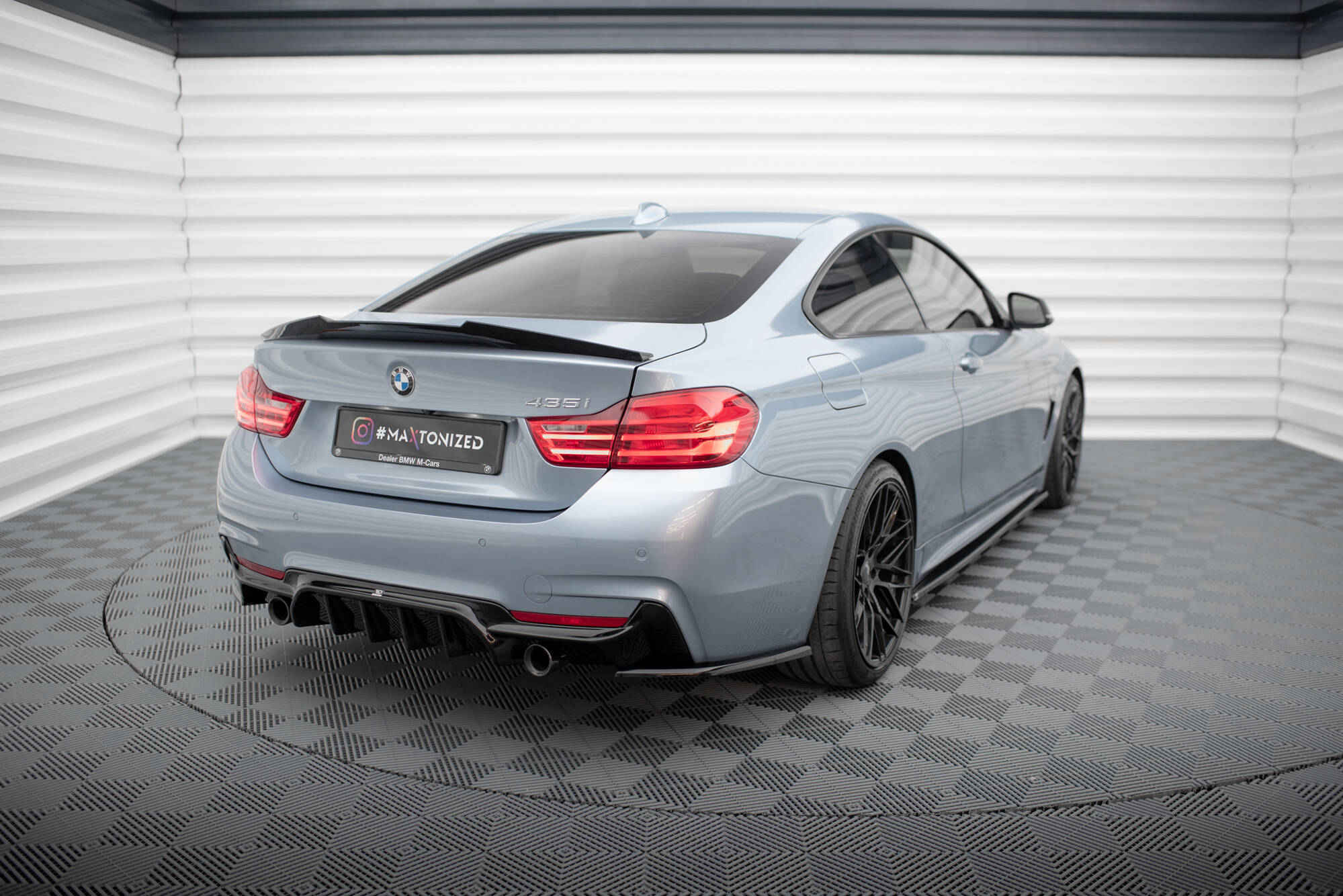 Street+ Heck Ansatz Flaps V.4 passend für BMW 4er Coupe M-Paket F32 schwarz Hochglanz