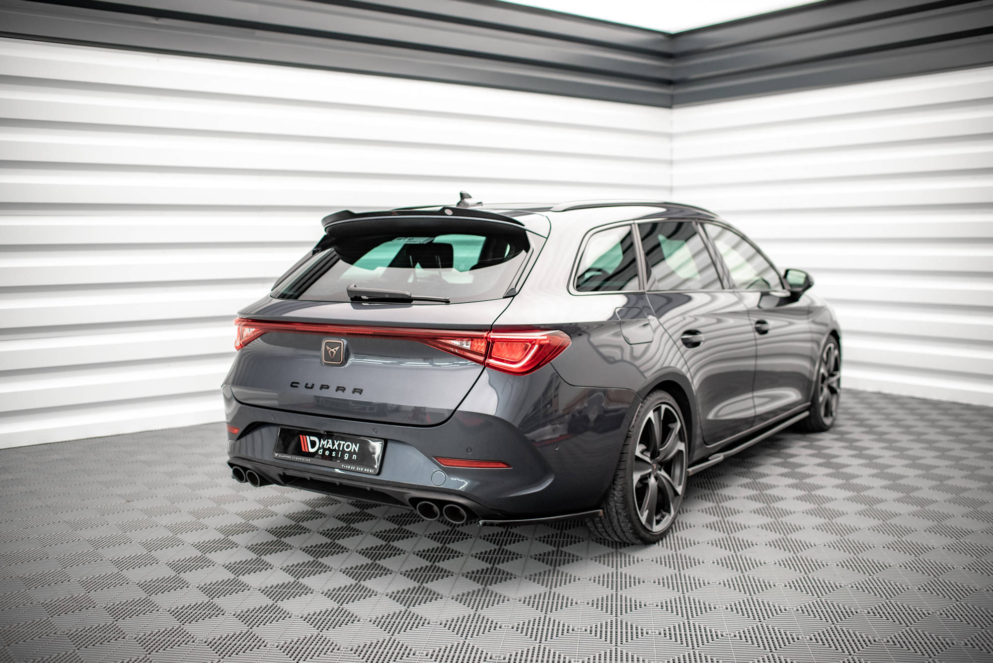 Diffusor Flaps V.1 passend für CUPRA Leon ST Mk1 FL schwarz Hochglanz