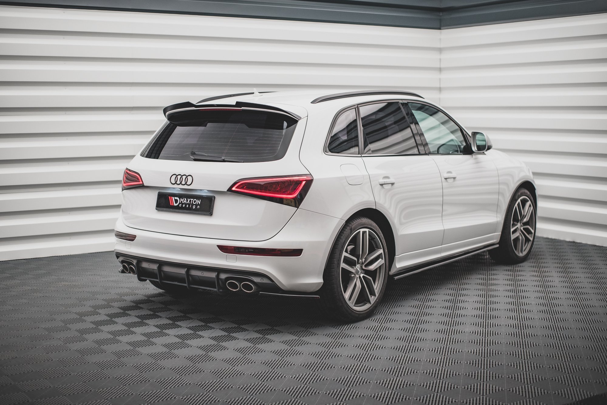 Street Pro Heckschürze Heck Ansatz Diffusor passend für Audi SQ5 Mk1 8R