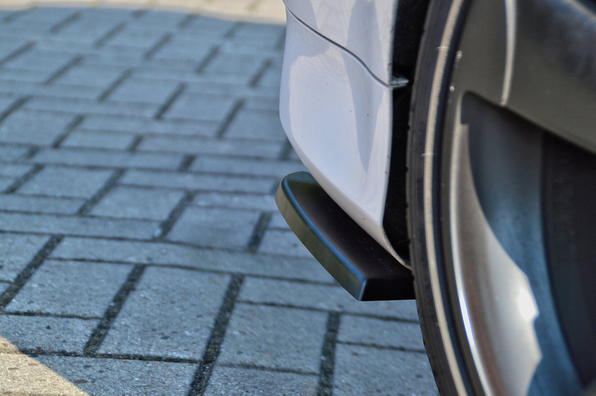 Heckansatz Seitenteile für Audi RS3 8P INE-360045BRS-LR-ABS (OEM Optik)