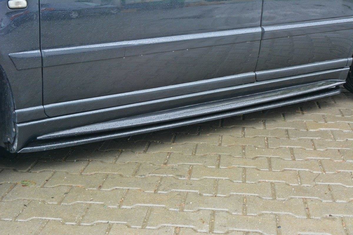 Street+ Seitenschweller Leisten passend für Audi S4 B5 schwarz Hochglanz