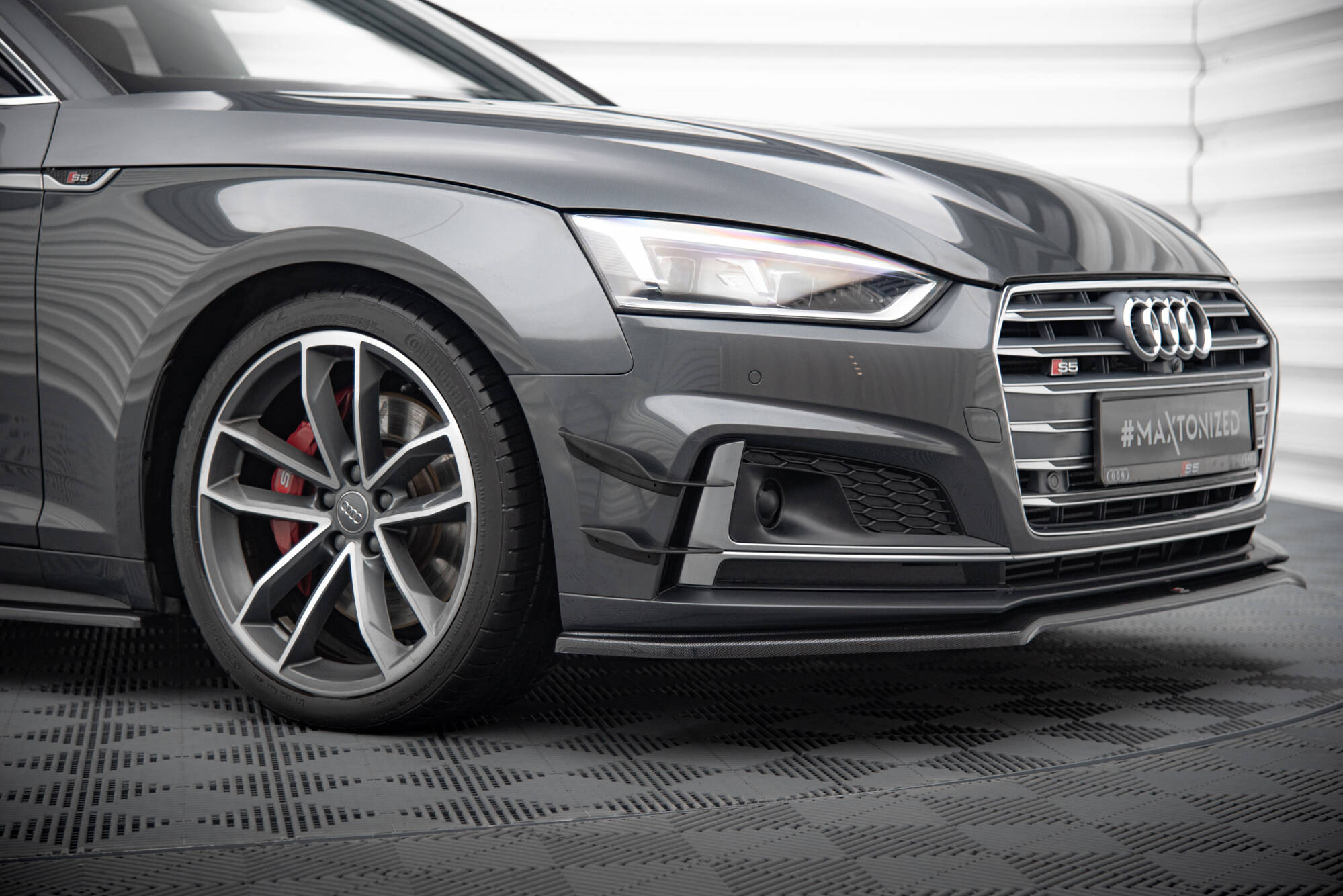 Stoßstangen Flaps Wings vorne Canards passend für Audi S5 / A5 S-Line Coupe / Sportback F5