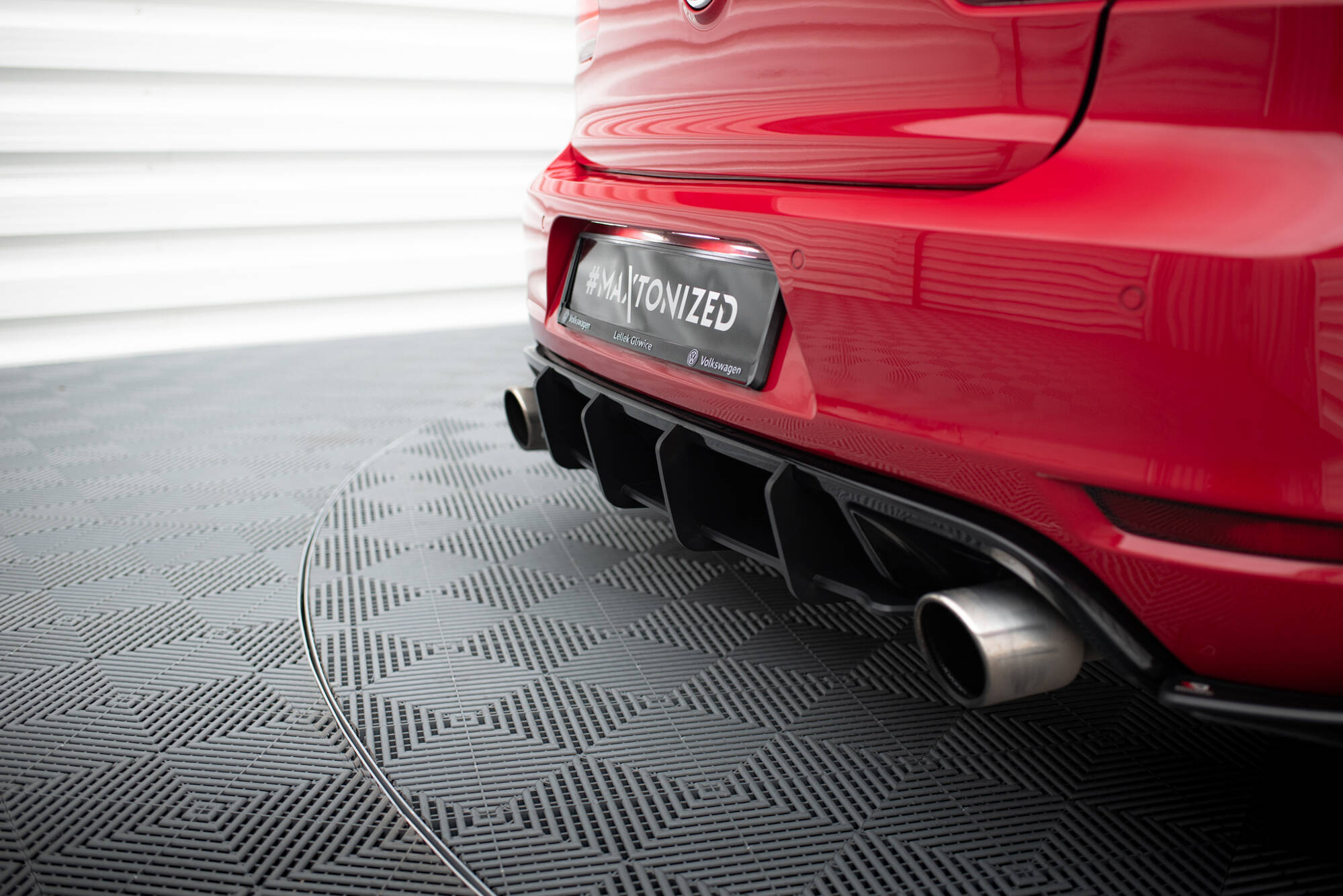 Street Pro Heckschürze Heck Ansatz Diffusor V.2 passend für VW Golf GTI Mk6 schwarz-rot