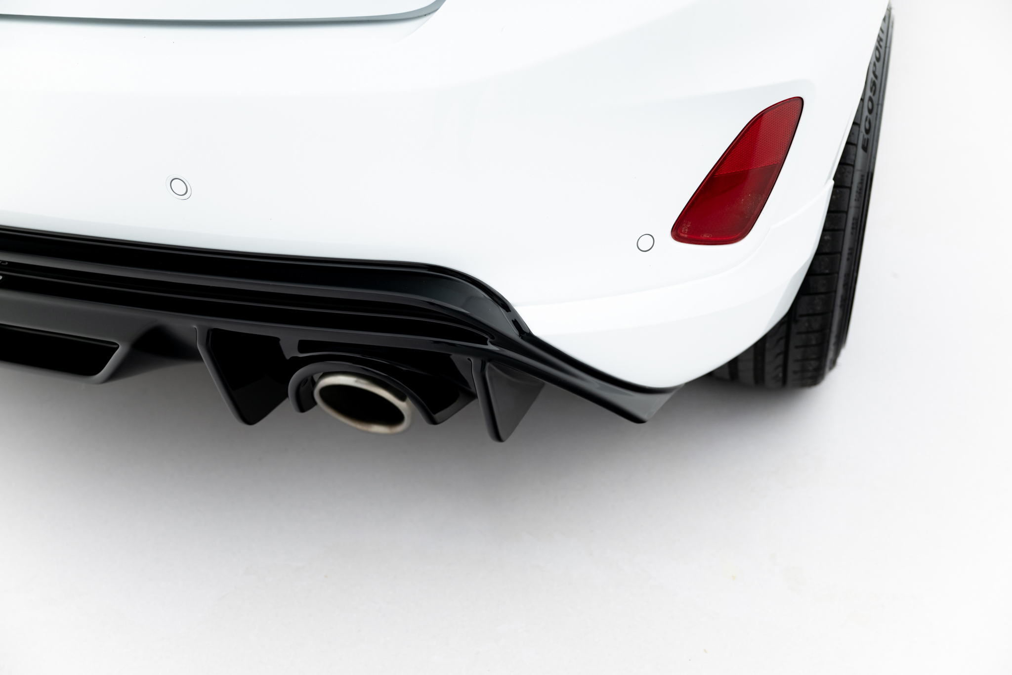 Street+ Heck Ansatz Diffusor V.3 passend für Ford Fiesta ST Mk8 schwarz Hochglanz