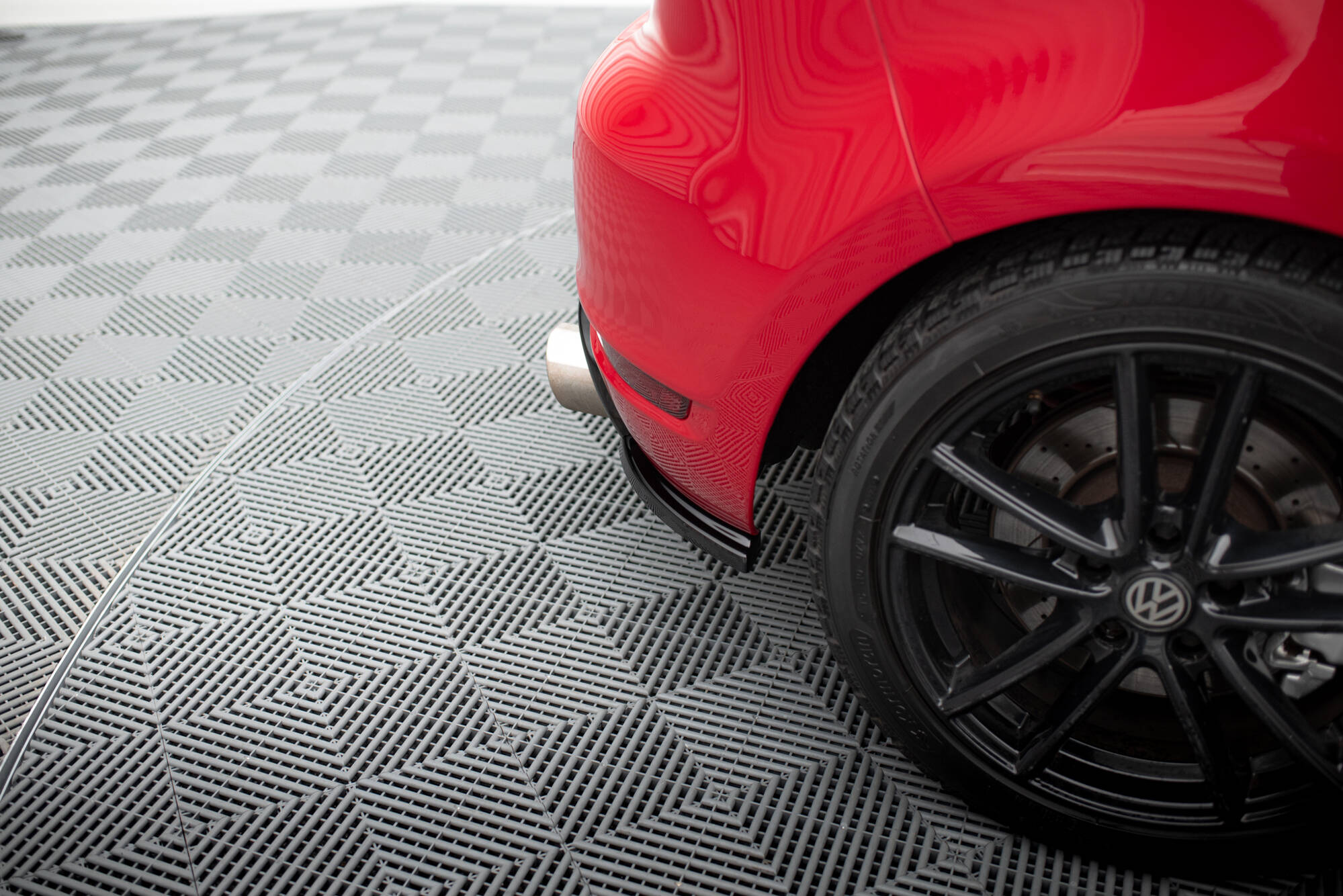 Heck Ansatz Flaps Diffusor für VW GOLF 6 GTI 35TH schwarz Hochglanz
