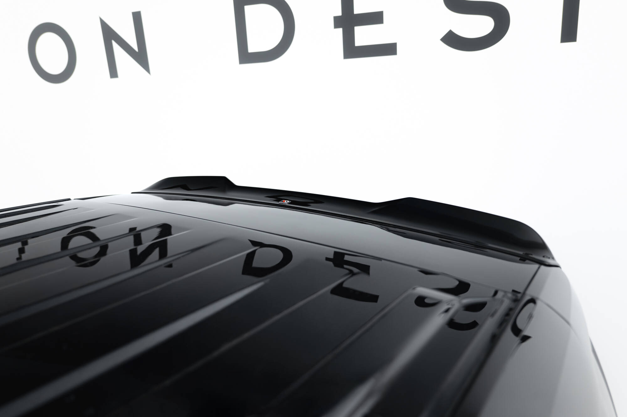 Heck Spoiler Aufsatz Abrisskante 3D passend für VW Multivan Long T7 schwarz Hochglanz