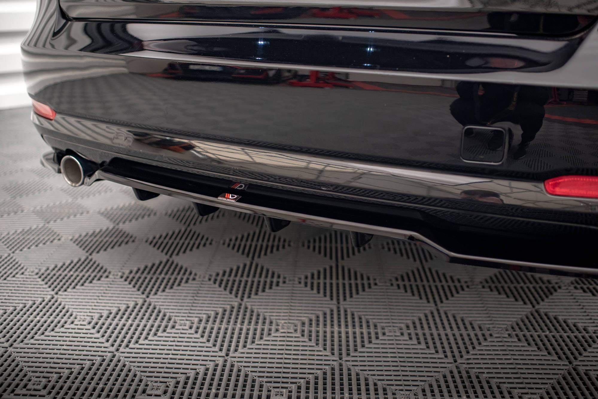 Street+ Mittlerer Diffusor RACE Heck Ansatz passend für BMW 3er GT F34 schwarz Hochglanz