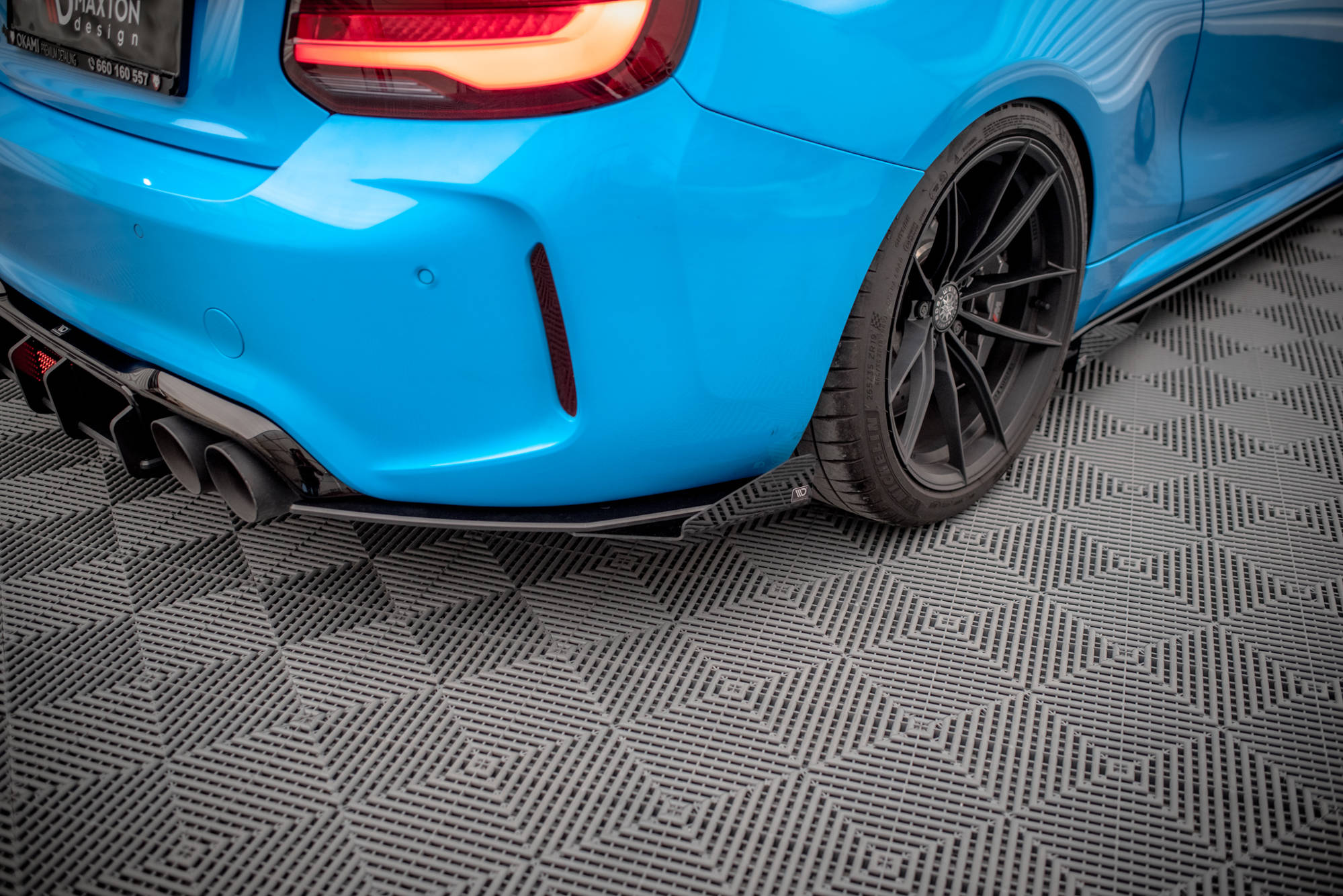Street Pro Heck Ansatz Flaps passend für BMW M2 F87 schwarz Hochglanz