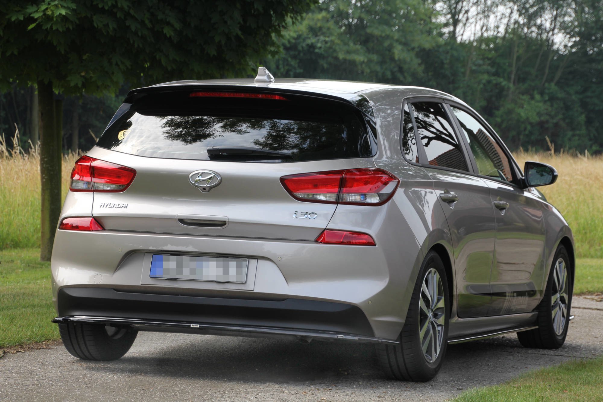 Heckansatz HYUNDAI I30 MK3 HATCHBACK schwarz Hochglanz