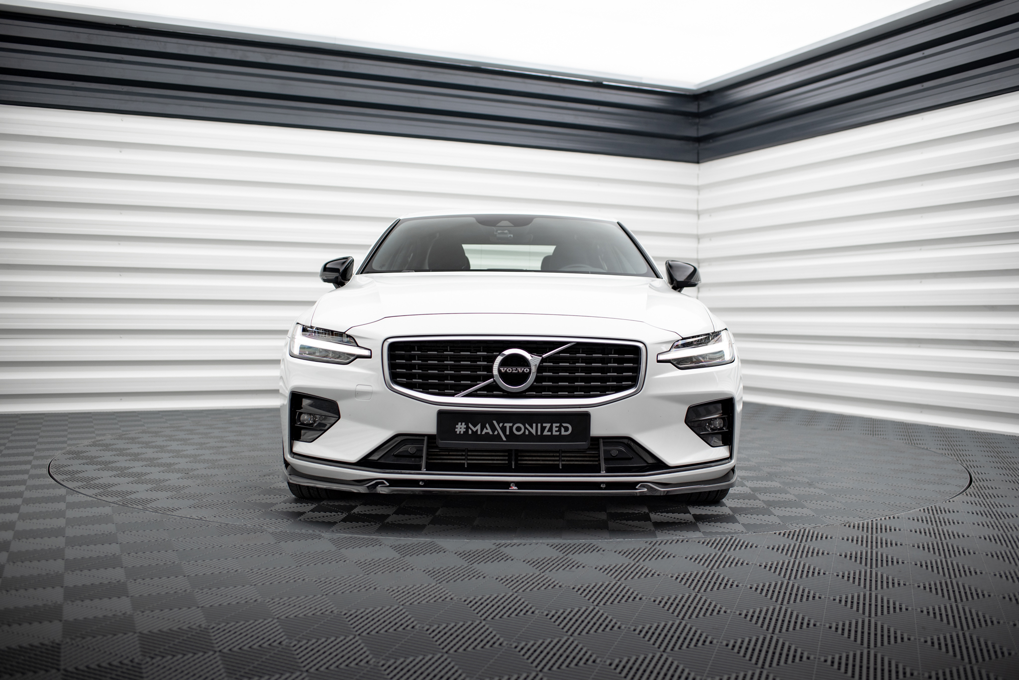 Street+ Spoilerlippe Front Ansatz V.1 passend für Volvo S60/V60 R-Design Mk3 schwarz Hochglanz
