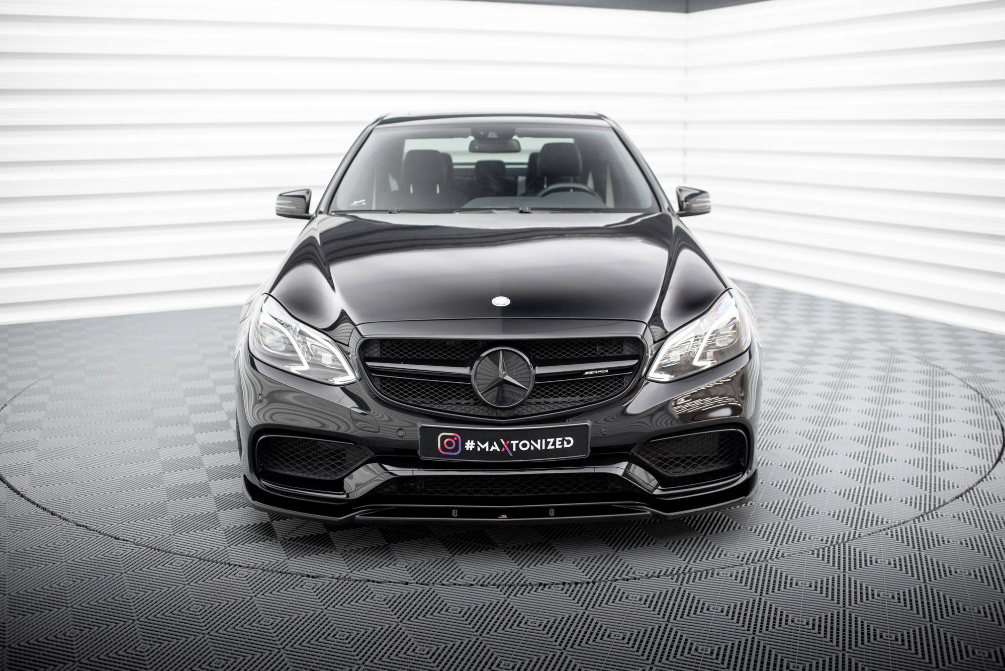 Street+ Spoilerlippe Front Ansatz passend für Mercedes E63 AMG Limousine W212 FL schwarz Hochglanz