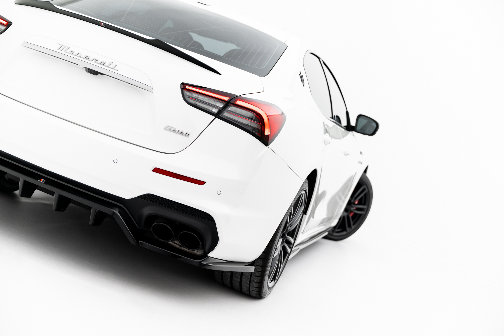 Diffusor Heckansatz passend für Maserati Ghibli Modena Mk3 FL schwarz Hochglanz