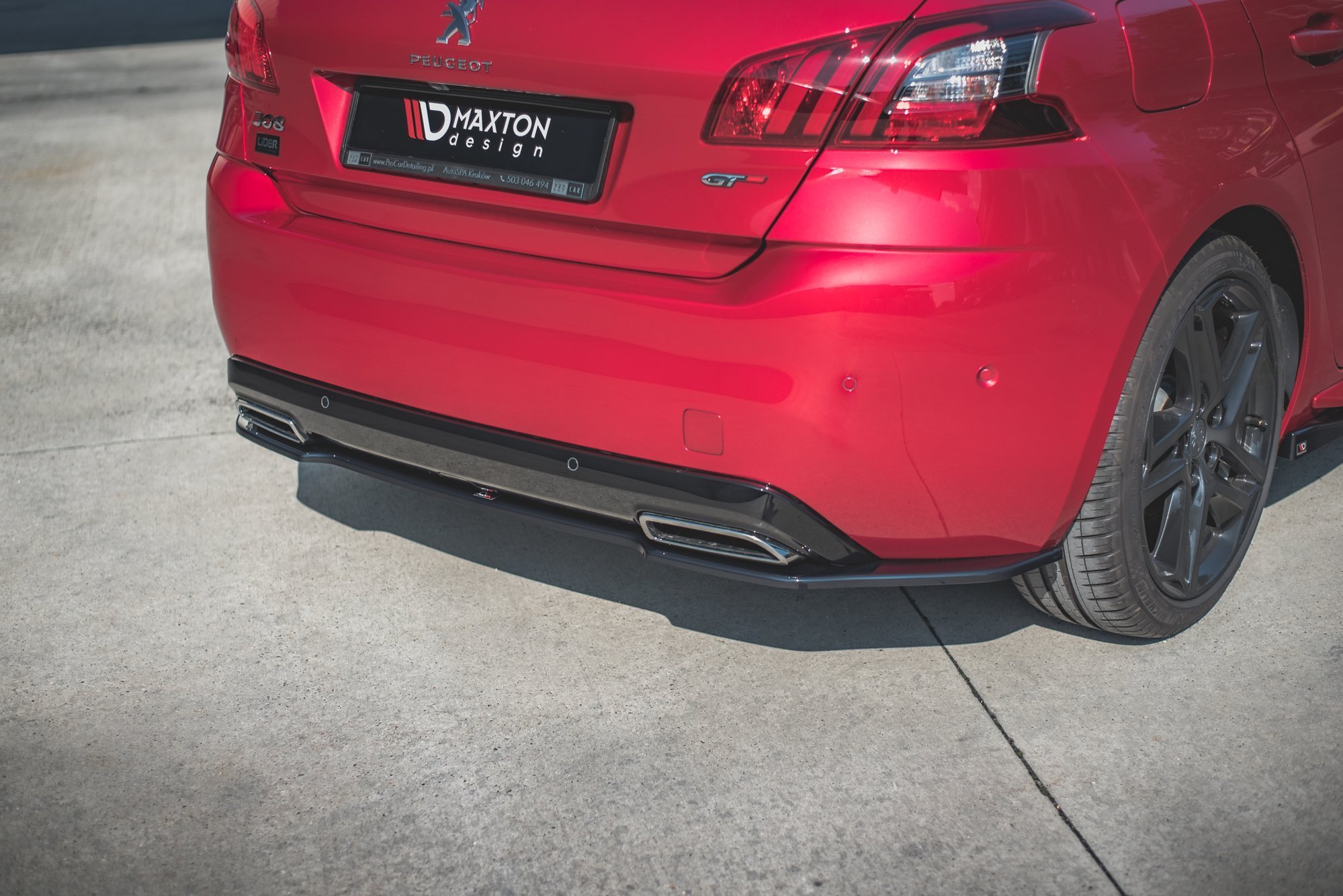 Street+ Mittlerer Diffusor Heck Ansatz passend für Peugeot 308 GT Mk2 FL schwarz Hochglanz