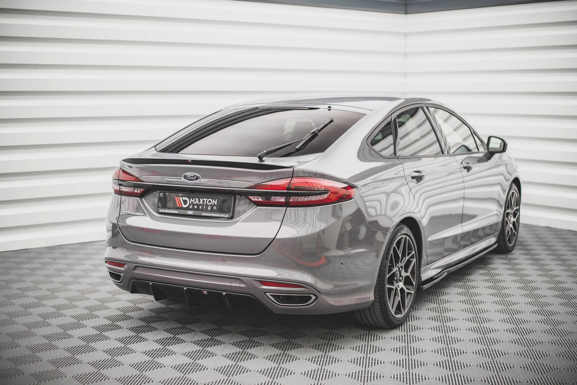 Street+ Heck Ansatz Diffusor passend für Ford Mondeo ST-Line Mk5 FL schwarz matt