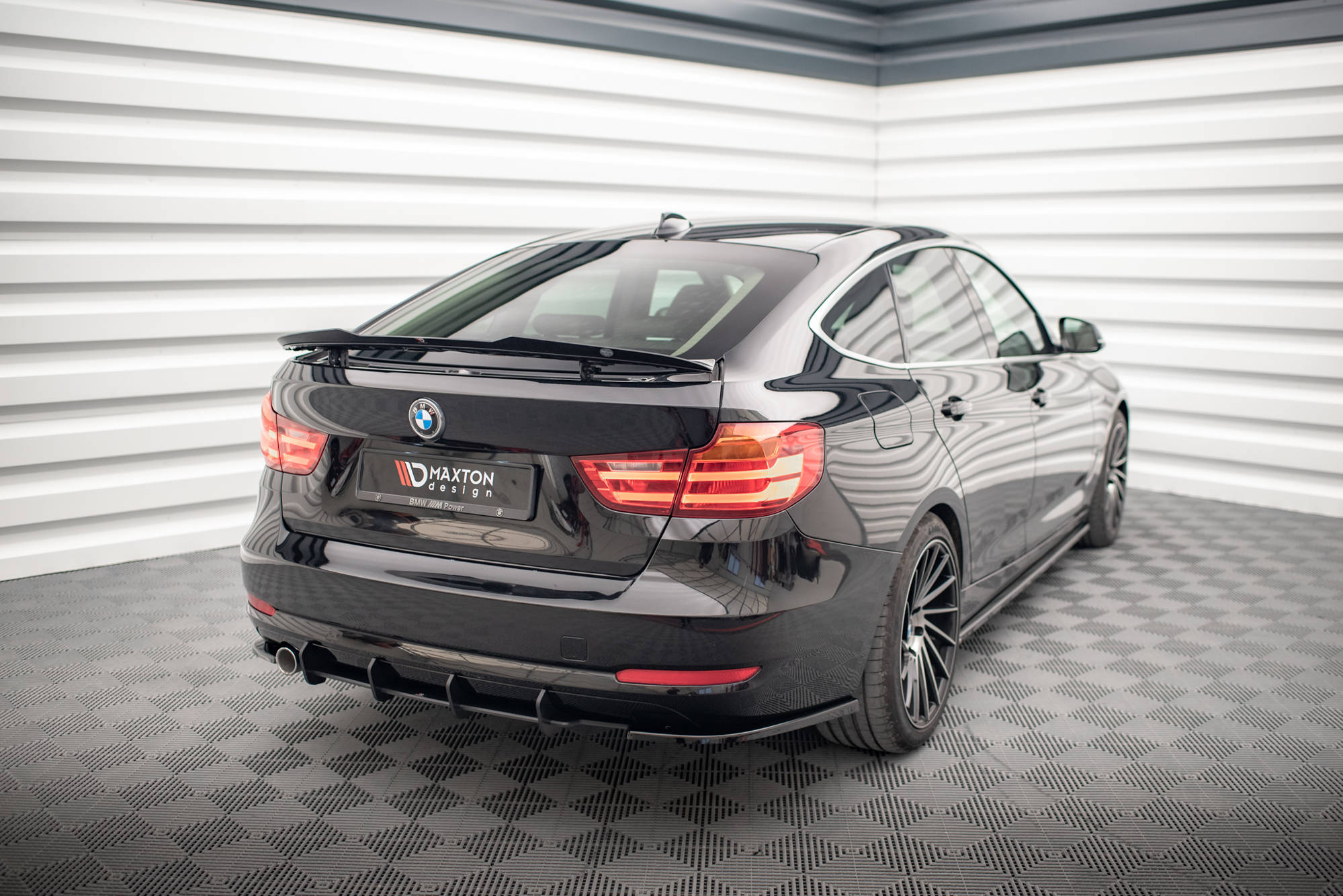 Street+ Heck Ansatz Flaps passend für BMW 3er GT F34 schwarz Hochglanz