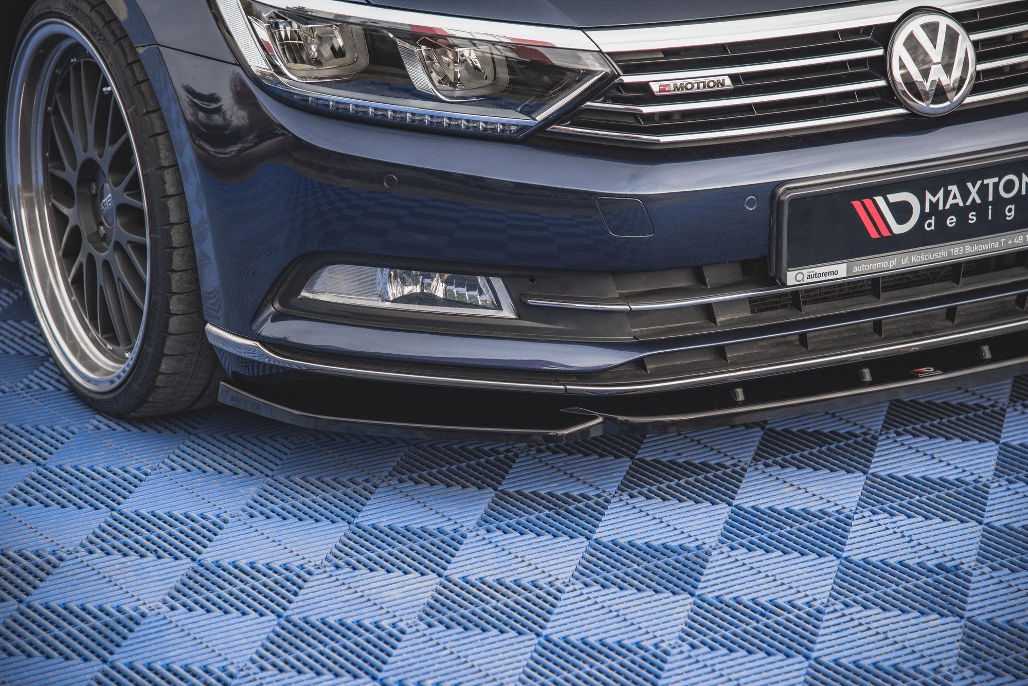Street+ Spoilerlippe Front Ansatz V.1 passend für VW Passat B8 schwarz Hochglanz