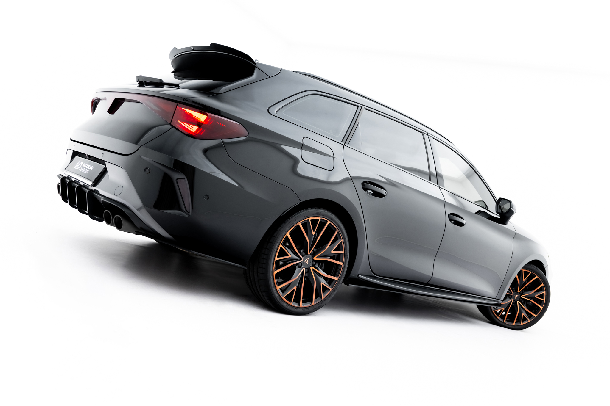 Seitenschweller Ansatz Paar passend für CUPRA Leon ST / Hatchback Aero Mk1 / Mk1 FL roter Kern