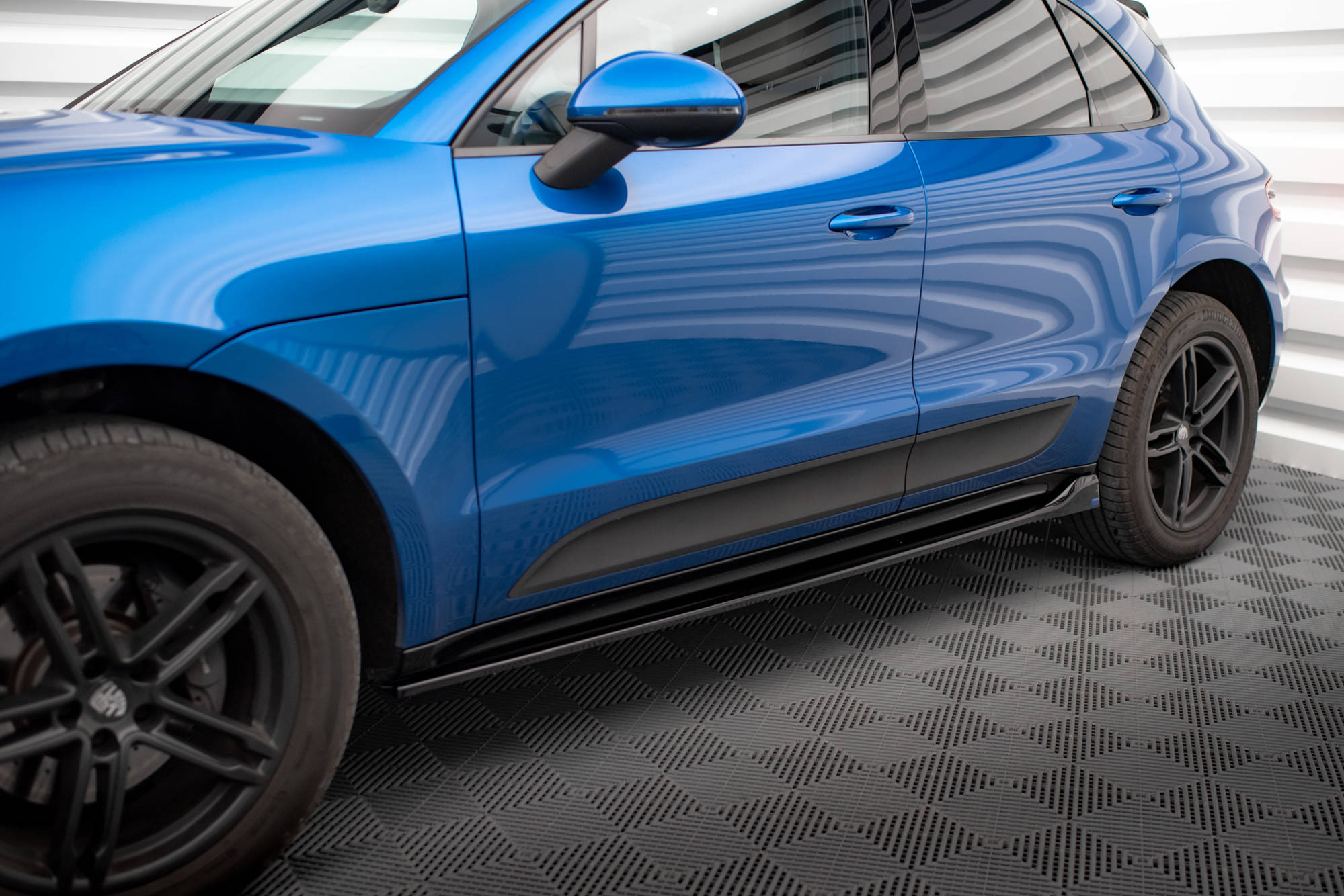 Street+ Seitenschweller Leisten passend für Porsche Macan Mk1 schwarz Hochglanz