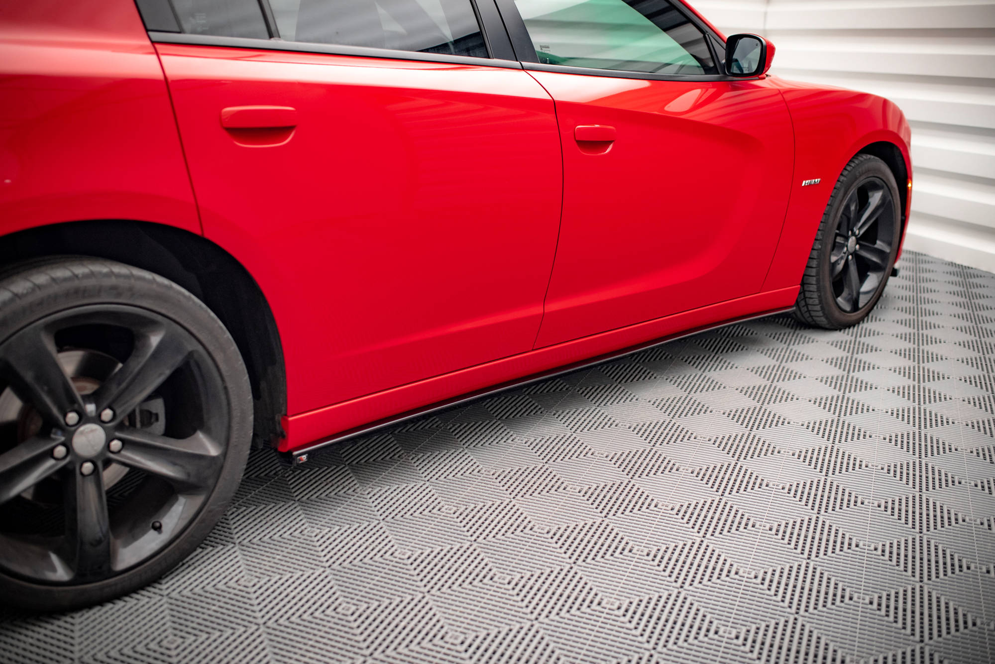 Street+ Seitenschweller Leisten passend für Dodge Charger RT Mk7 FL schwarz Hochglanz