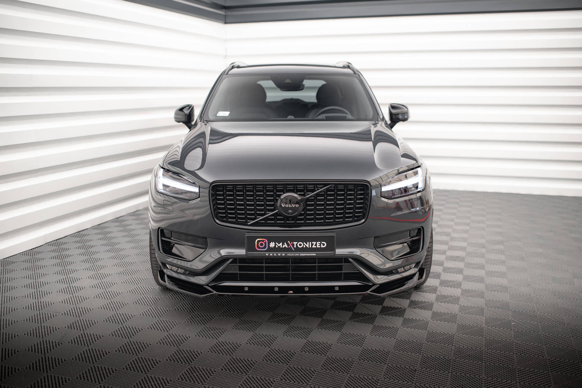 Street+ Spoilerlippe Front Ansatz V.1 passend für Volvo XC90 R-Design Mk2 FL schwarz Hochglanz