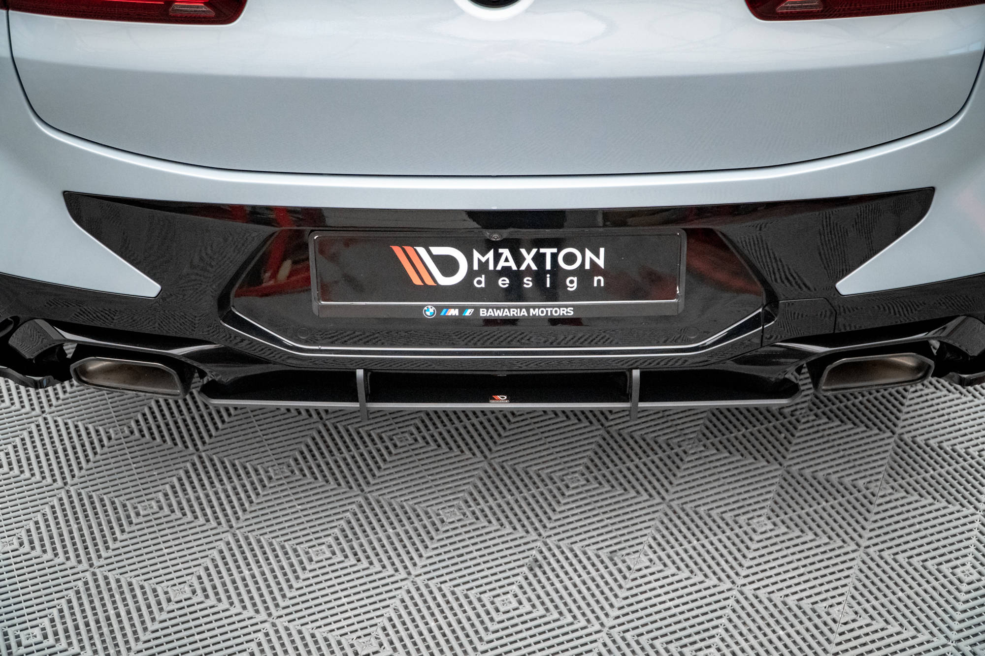 Street Pro Heckschürze Heck Ansatz Diffusor passend für BMW X4 M-Paket G02 M-Paket schwarz-rot