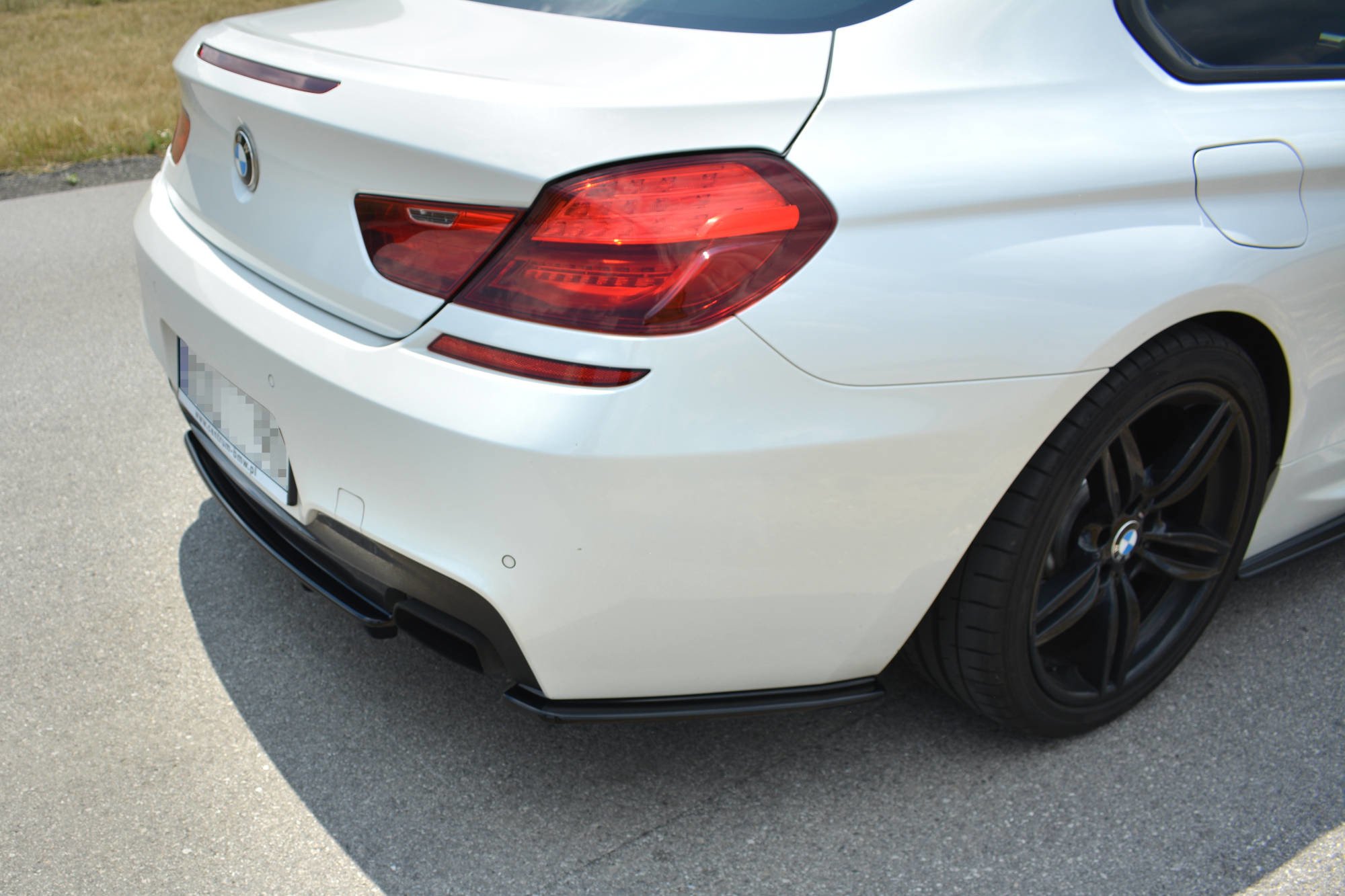 Heck Ansatz Flaps Diffusor für BMW 6er Gran Coupé M Paket schwarz Hochglanz