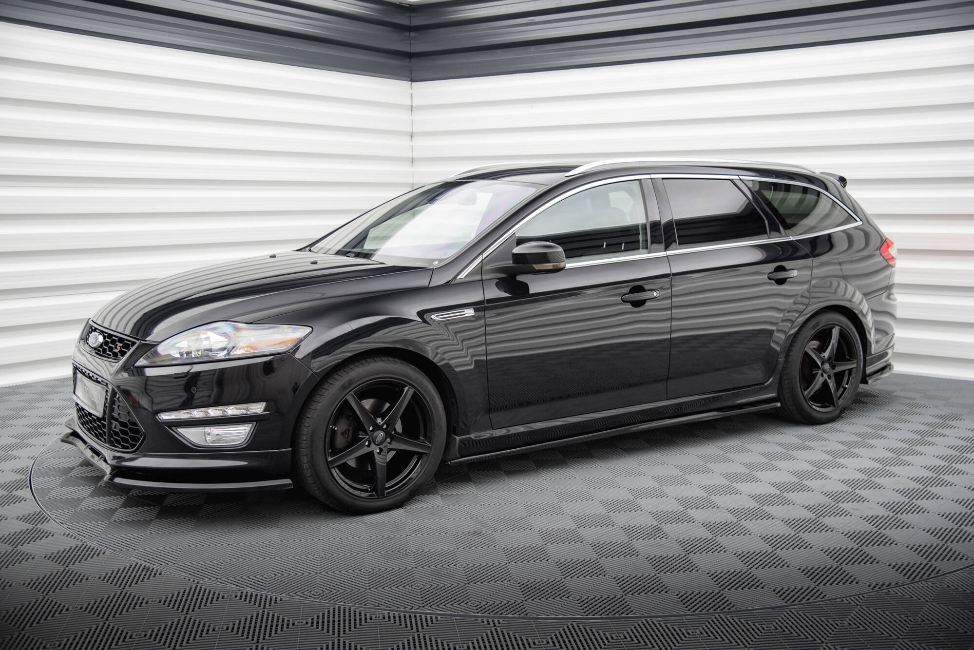 Street+ Seitenschweller Leisten passend für Ford Mondeo ST-Line Limousine Mk4 FL schwarz Hochglanz