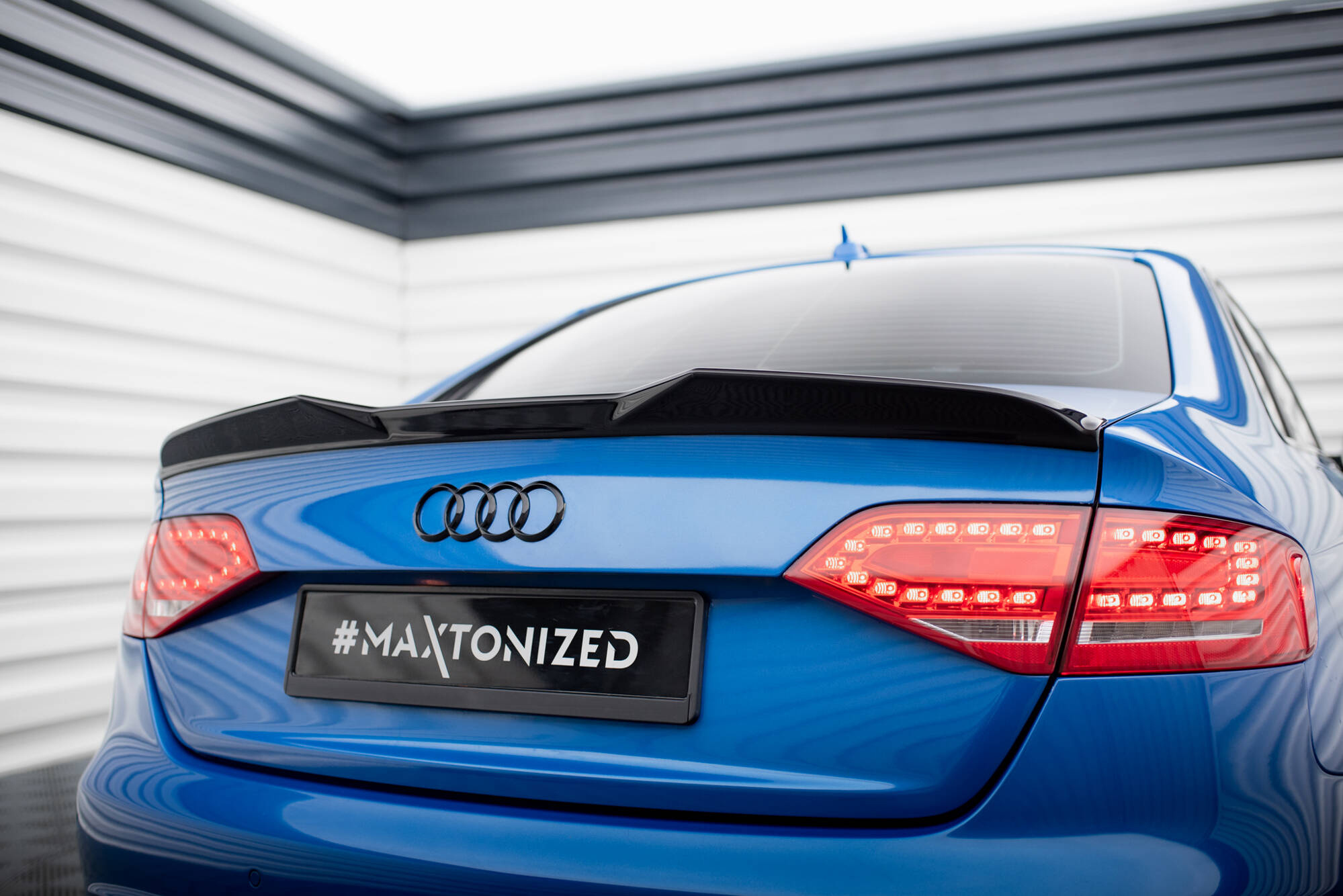 Heck Spoiler Aufsatz Abrisskante 3D passend für Audi A4 Limousine B8 schwarz Hochglanz