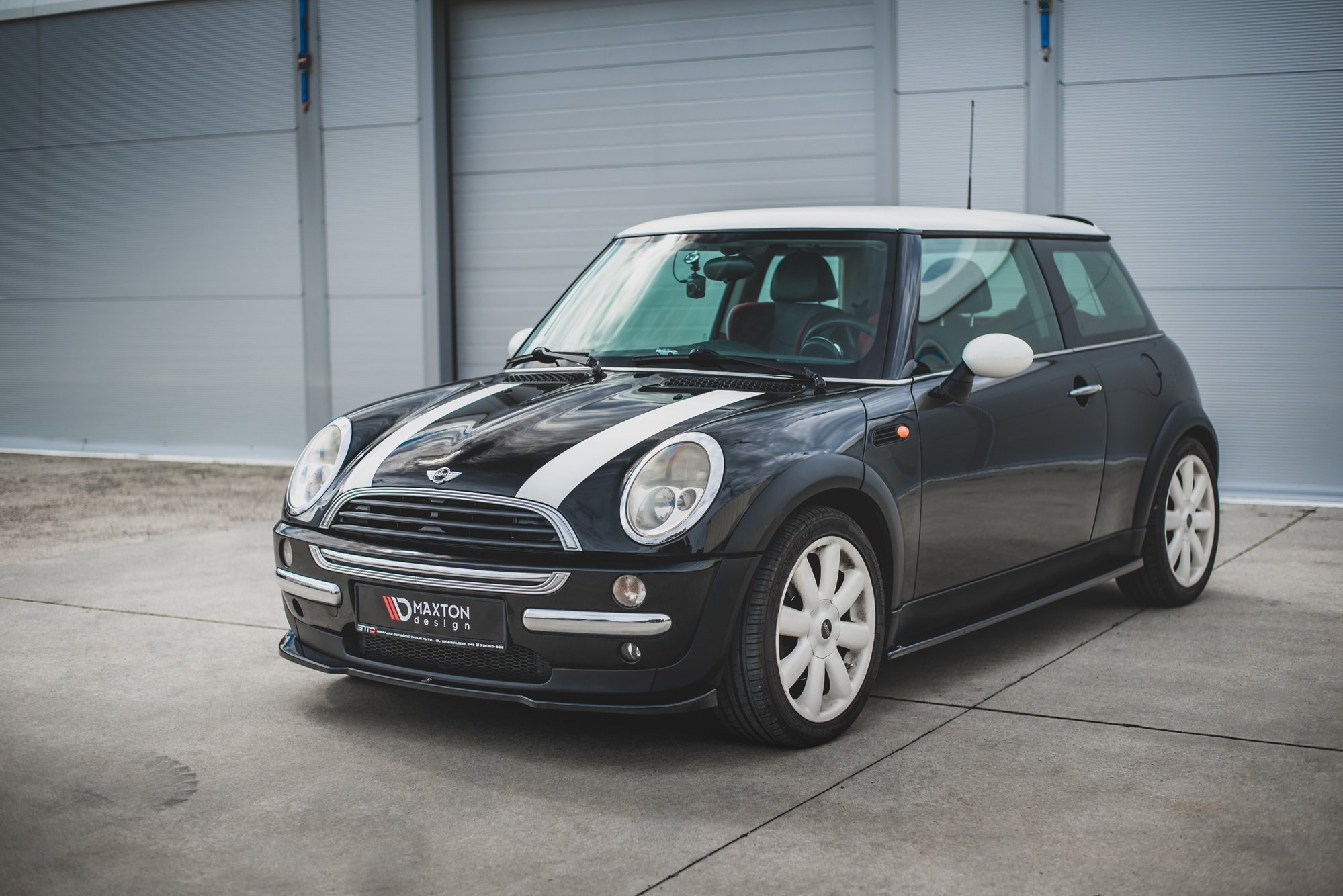 Front Ansatz für Mini Cooper / One R50 schwarz Hochglanz