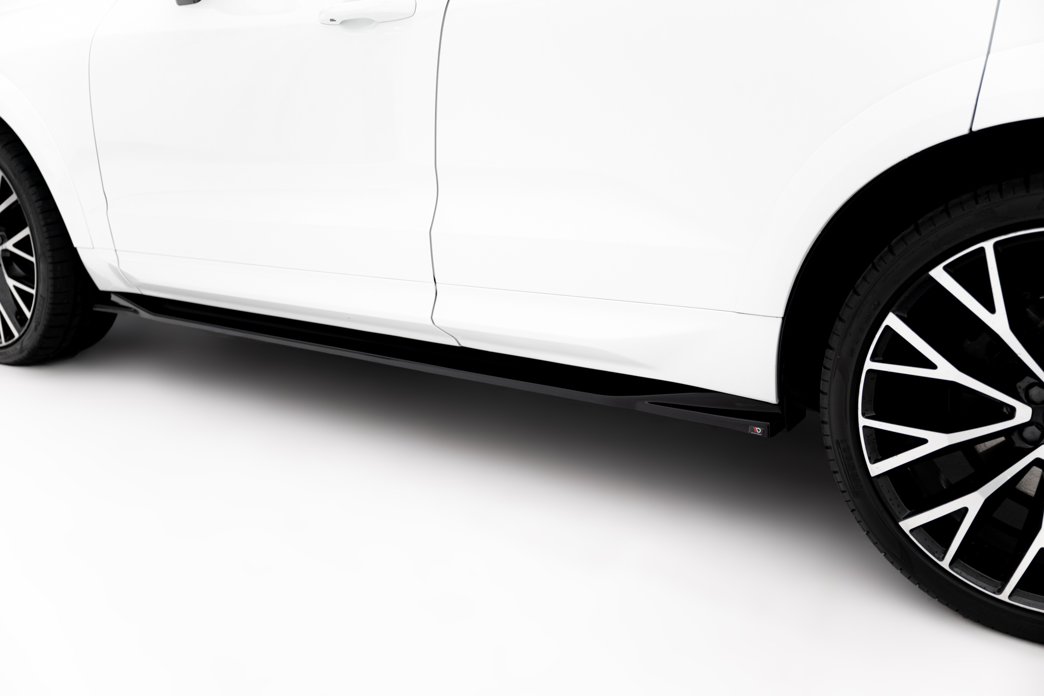 Street+ Seitenschweller Leisten passend für Volvo XC60 Mk2 R-Design schwarz Hochglanz