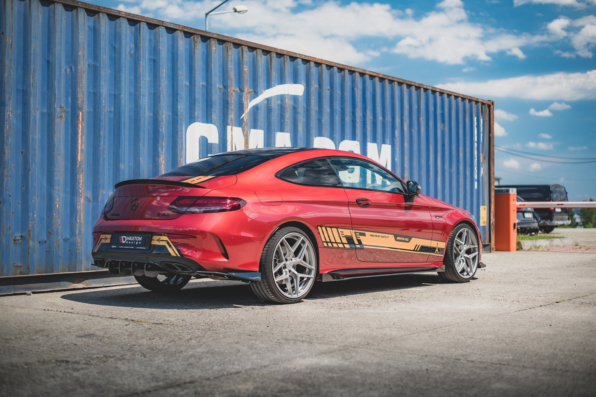 Street Pro Heckschürze Heck Ansatz Diffusor passend für Mercedes-AMG C43 Coupe C205 schwarz-rot