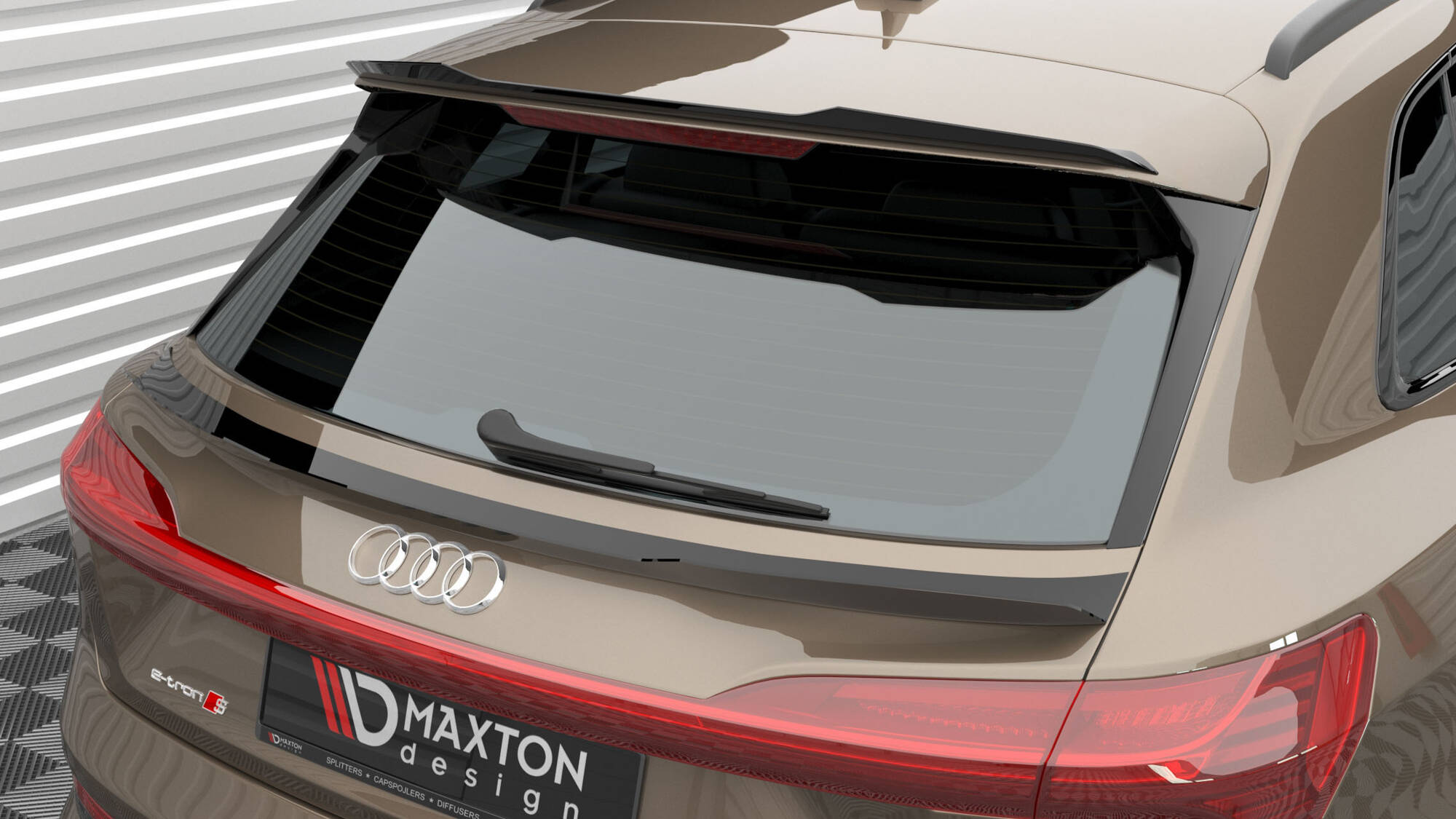 Unterer Heck Spoiler Aufsatz Abrisskante passend für Audi e-tron schwarz Hochglanz