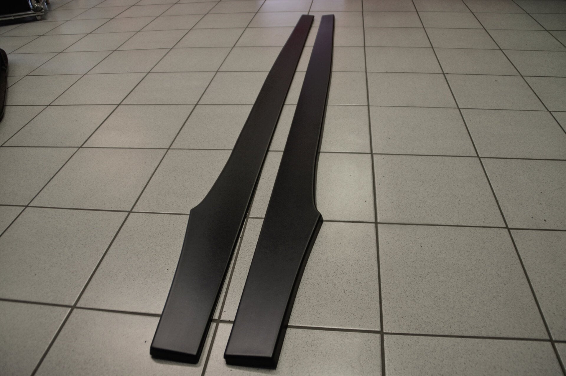 Seitenschweller im Cup2 Look für Seat Leon 5F (Schwarz Matt)