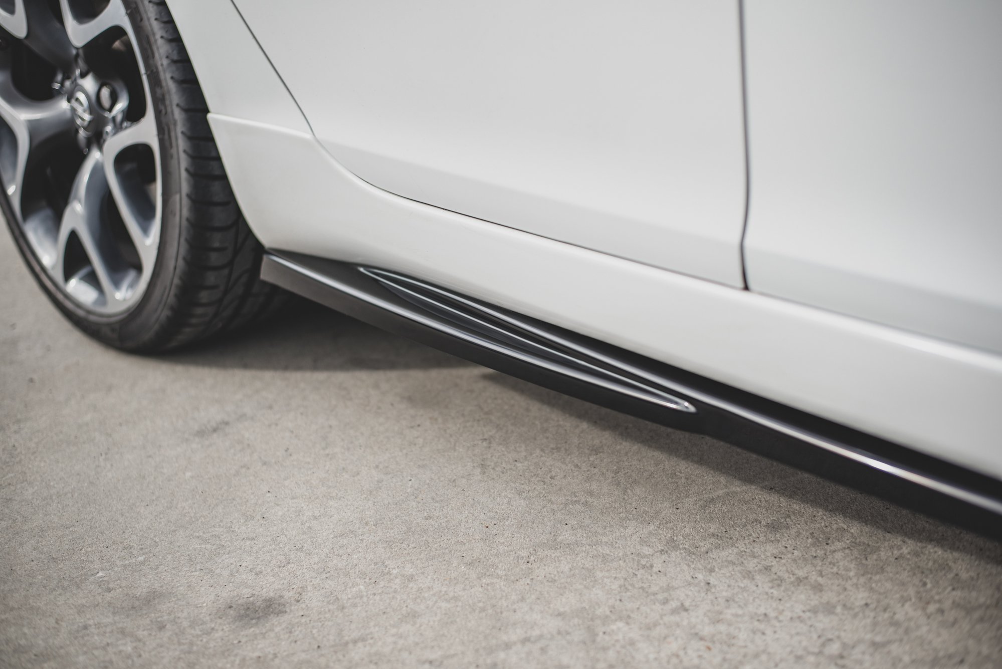 Street+ Seitenschweller Leisten passend für Opel Insignia Mk. 1 OPC schwarz Hochglanz