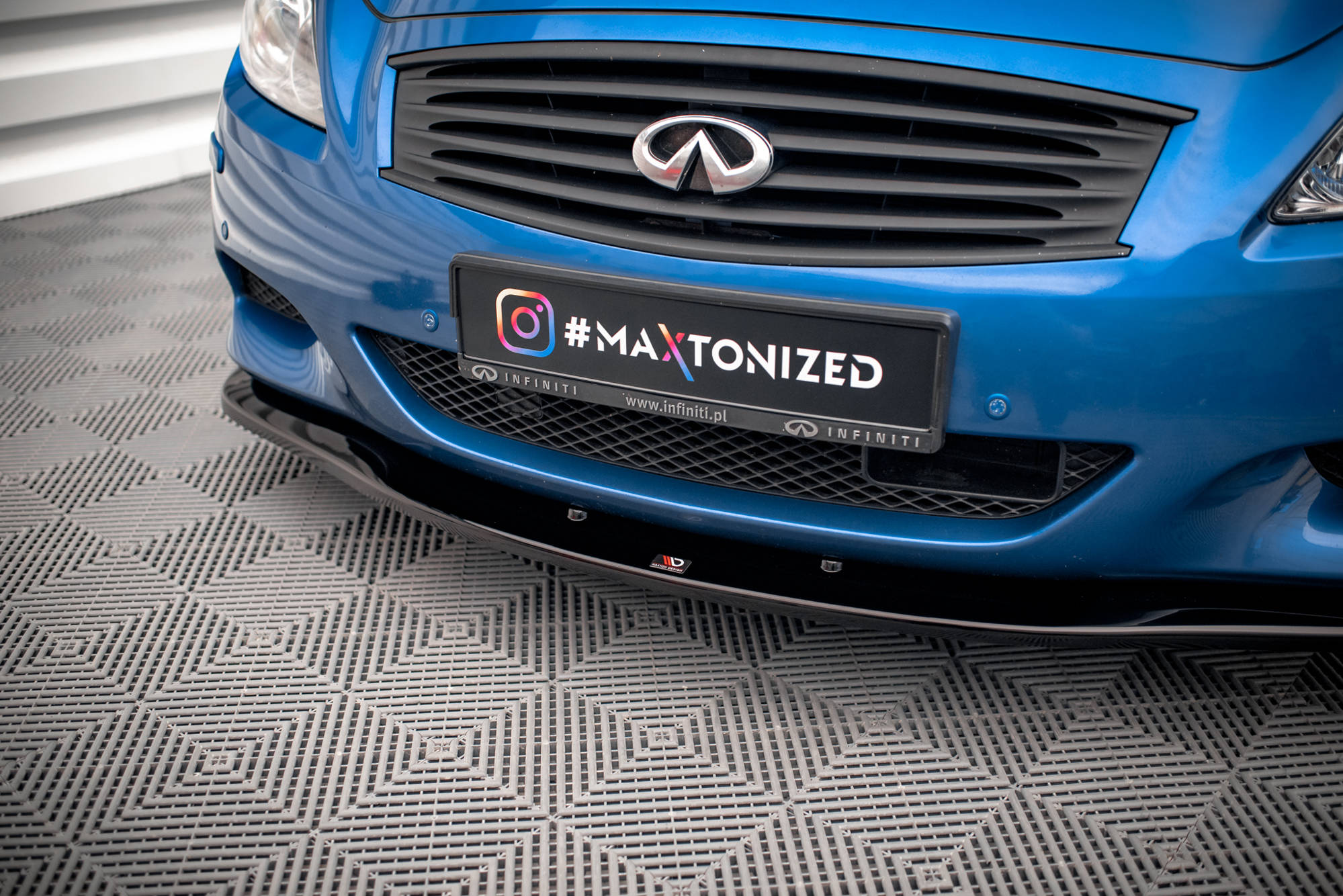 Frontlippe passend für Infiniti G37 Coupe schwarz Hochglanz