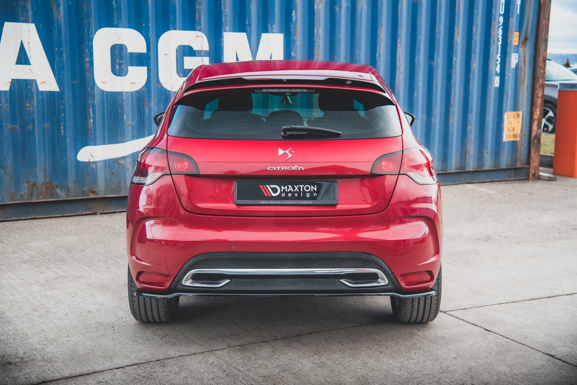 Street+ Mittlerer Diffusor Heck Ansatz passend für Citroen DS4 schwarz Hochglanz
