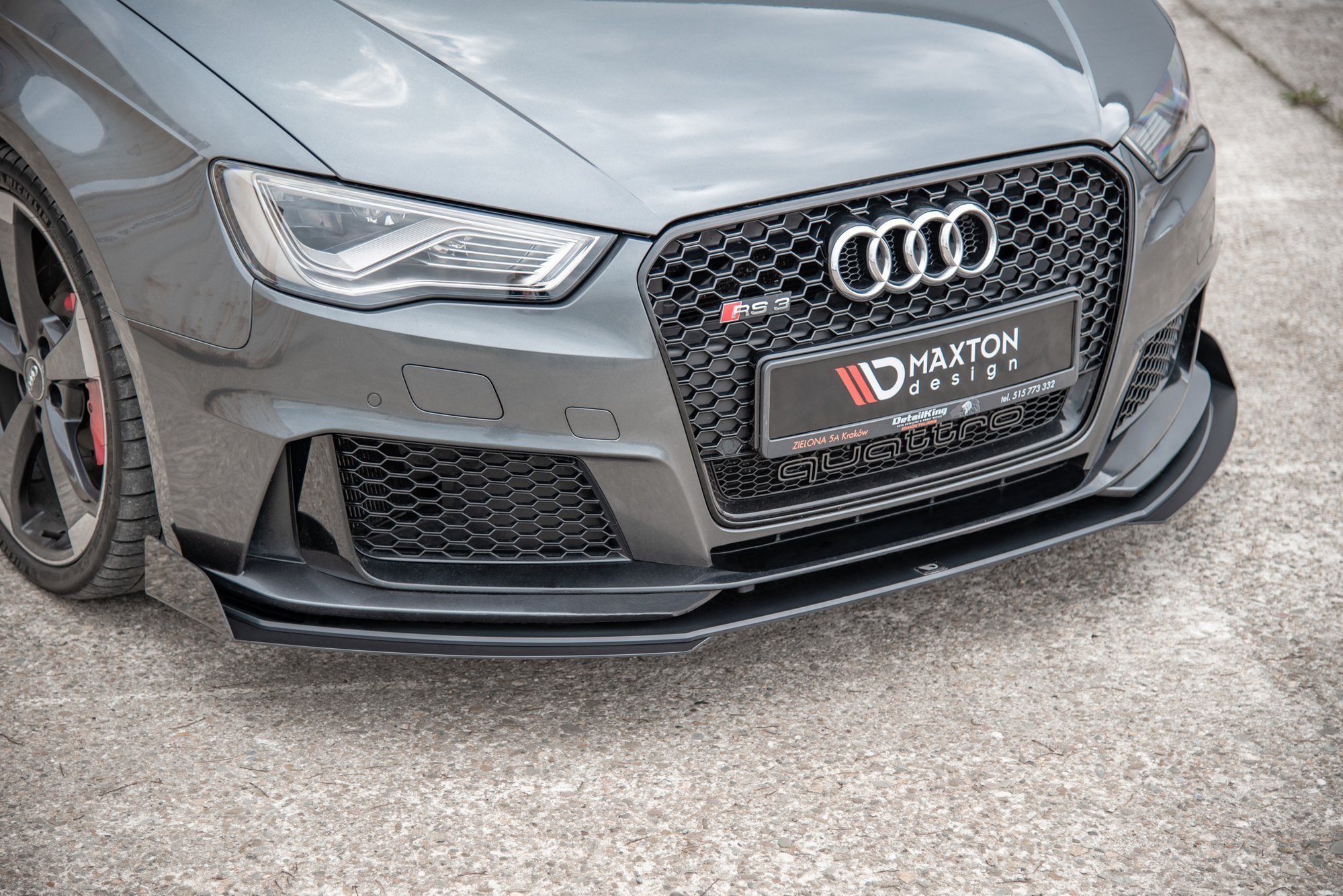 Flaps Audi RS3 8V Sportback schwarz Hochglanz