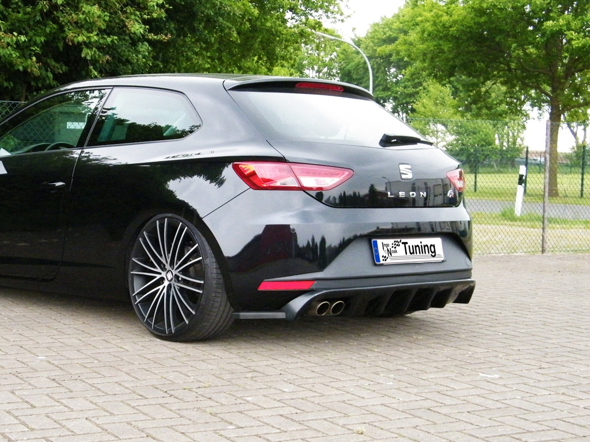 Heckansatz inkl. Heckdiffusor 3 tlg. für Seat Leon 3 5F (Schwarz Matt)