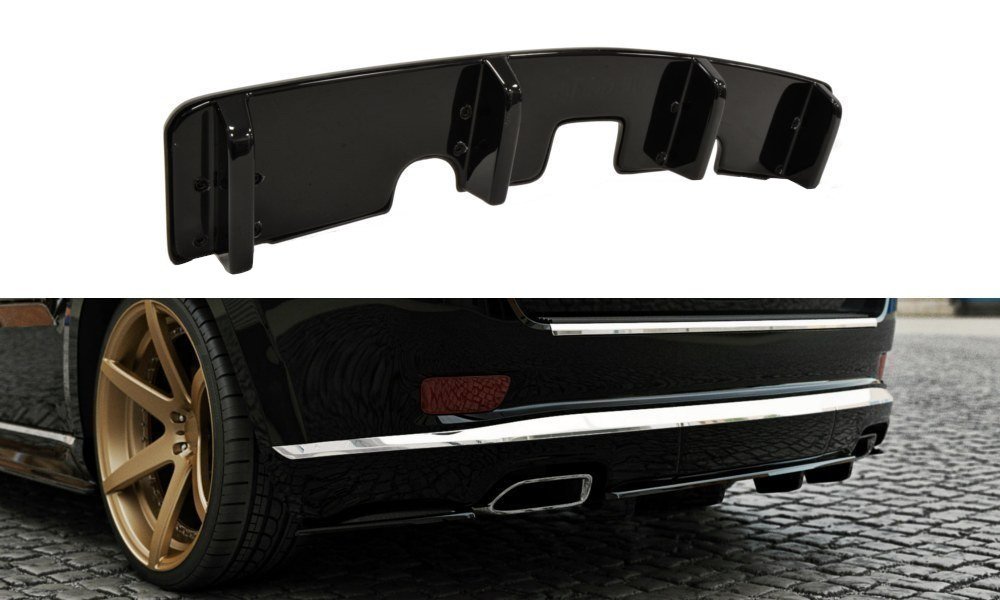 Mittlerer Diffusor Heck Ansatz für Jeep Grand Cherokee WK2 Summit Facelift DTM LOOK Carbon Look