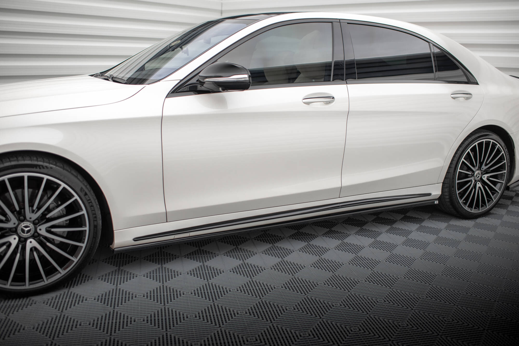 Street+ Seitenschweller Leisten passend für Mercedes S Lang AMG-Line W222 schwarz Hochglanz