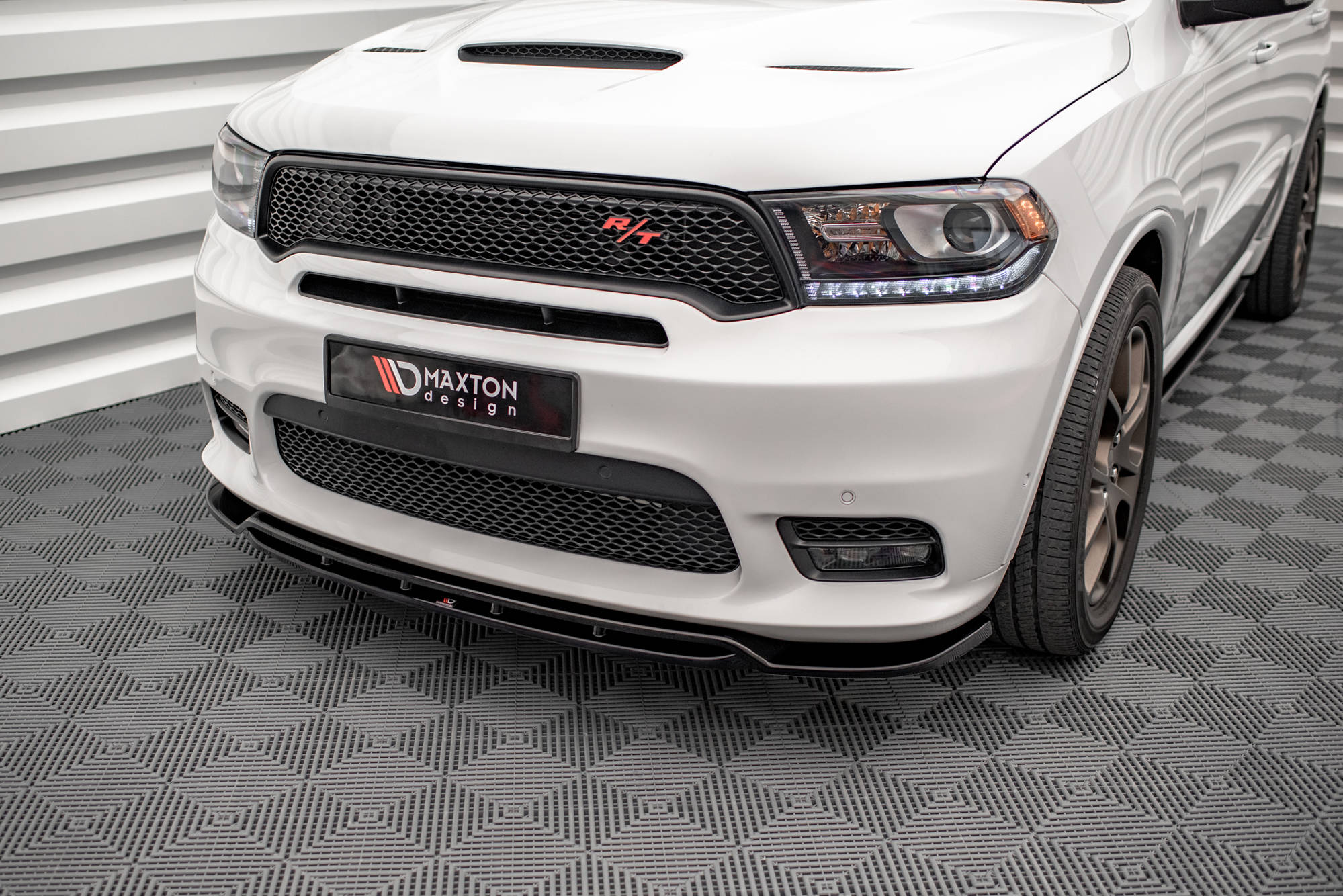 Street+ Spoilerlippe Front Ansatz V.1 passend für Dodge Durango RT / SRT Mk3 FL schwarz Hochglanz