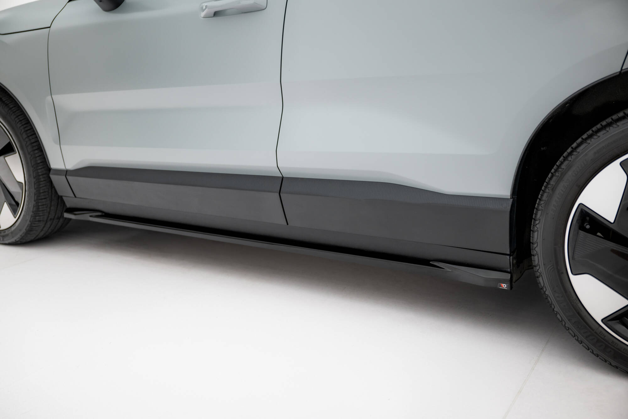 Street+ Seitenschweller Leisten passend für Volvo EX30 Mk1 schwarz Hochglanz
